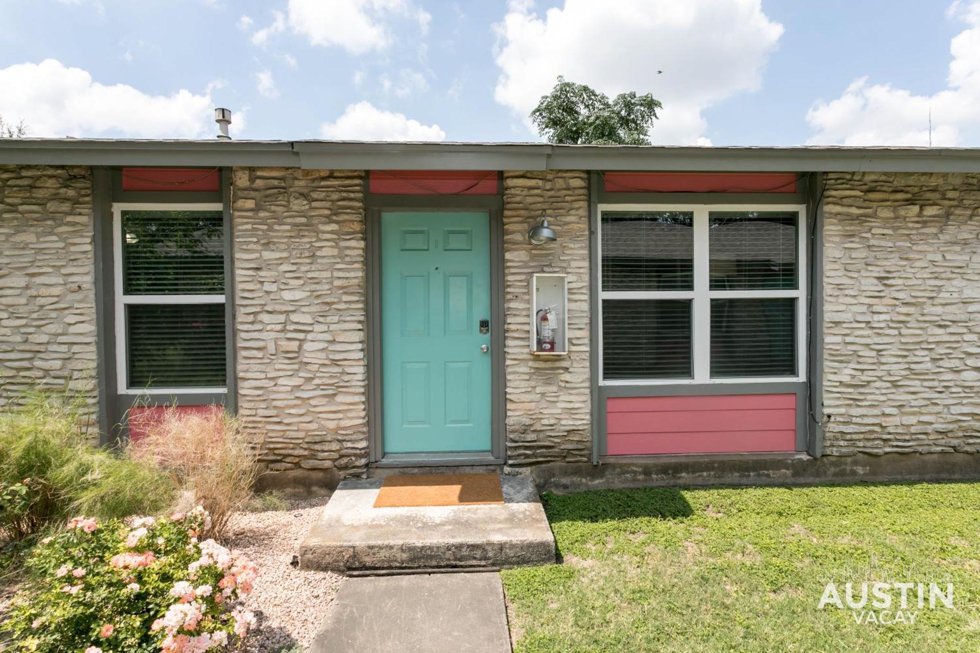 Pets Welcome Great Space Backyard Near Zilker Austin