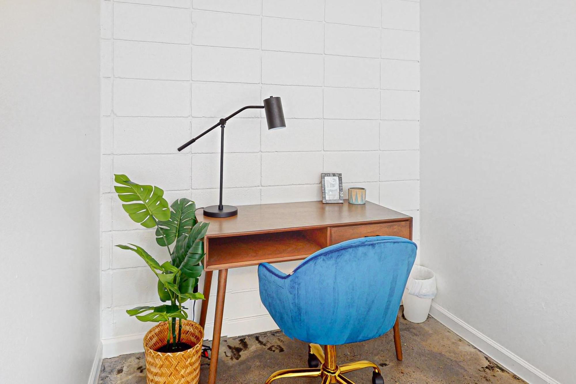 South River Apartment *
