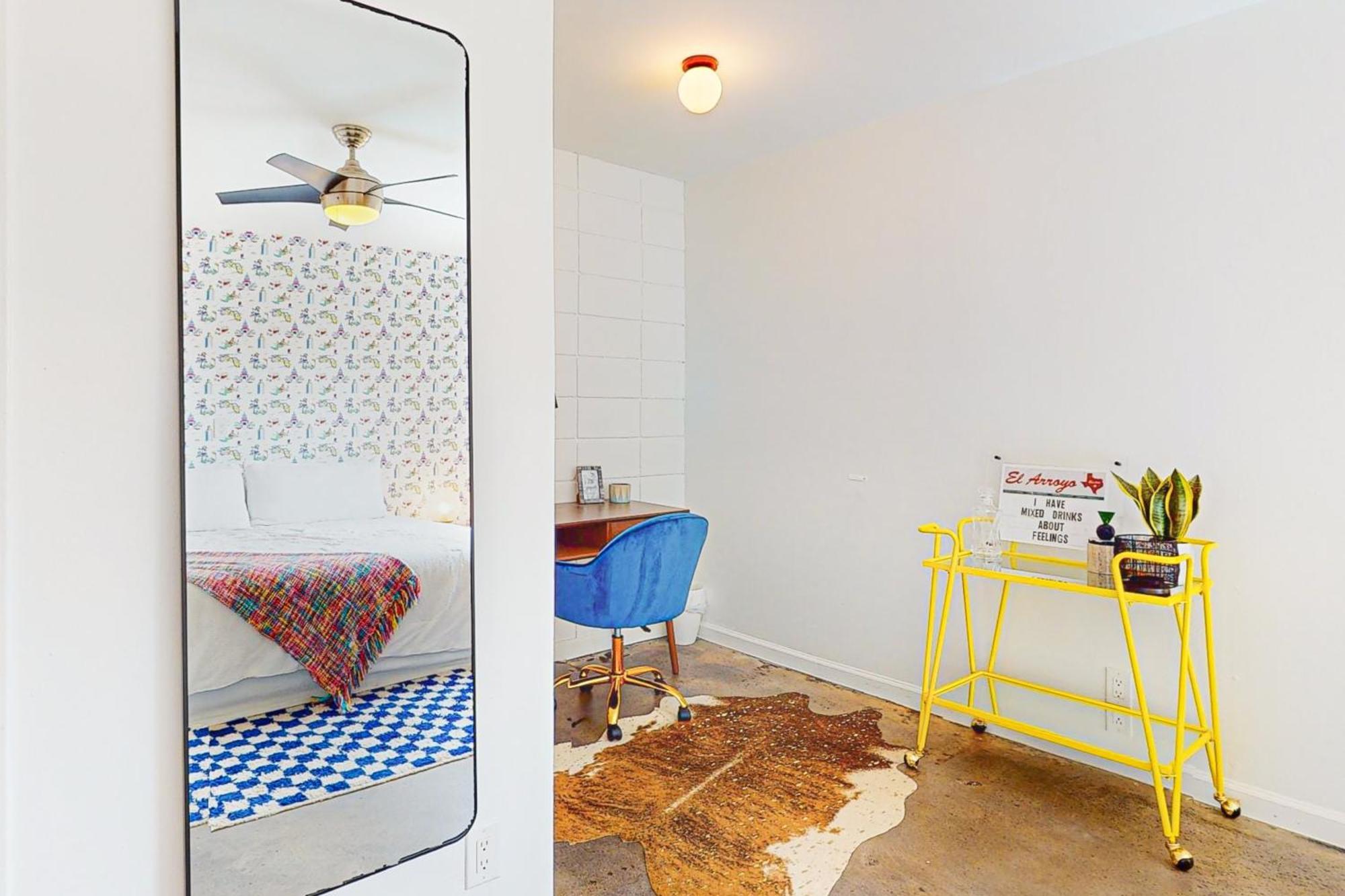 South River Apartment *