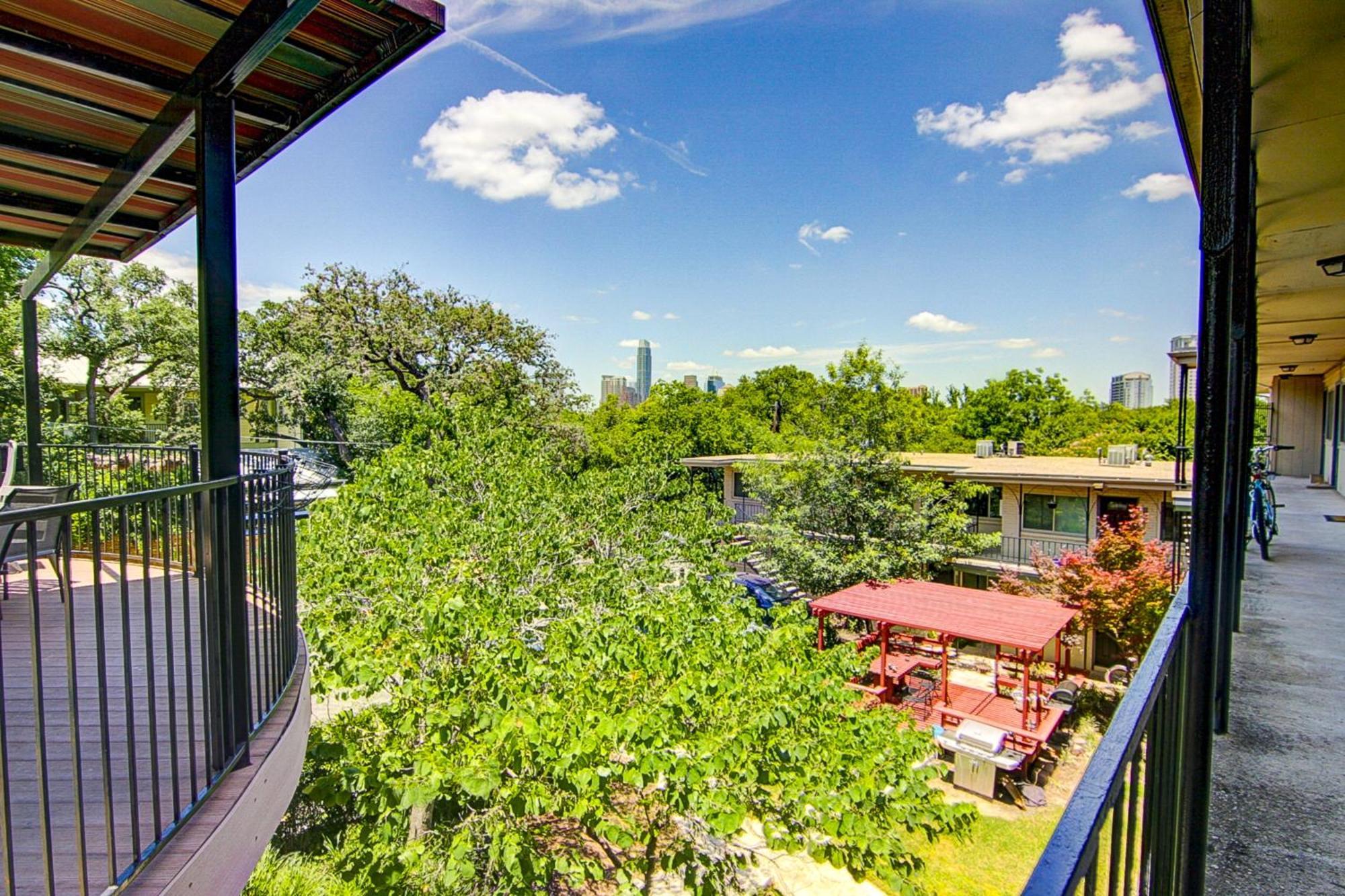 South River Apartment *