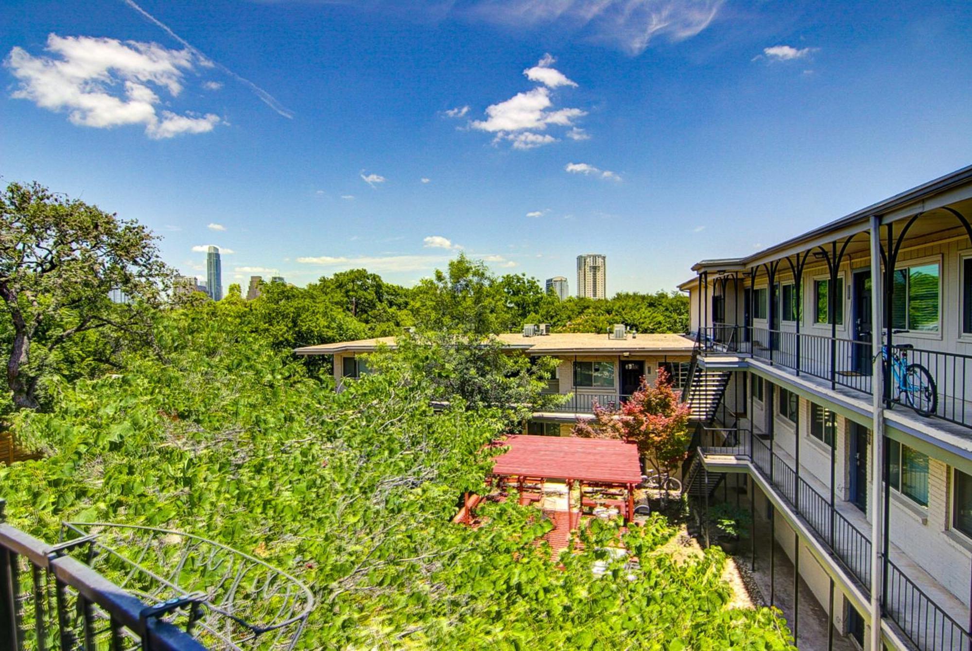 South River Apartment
