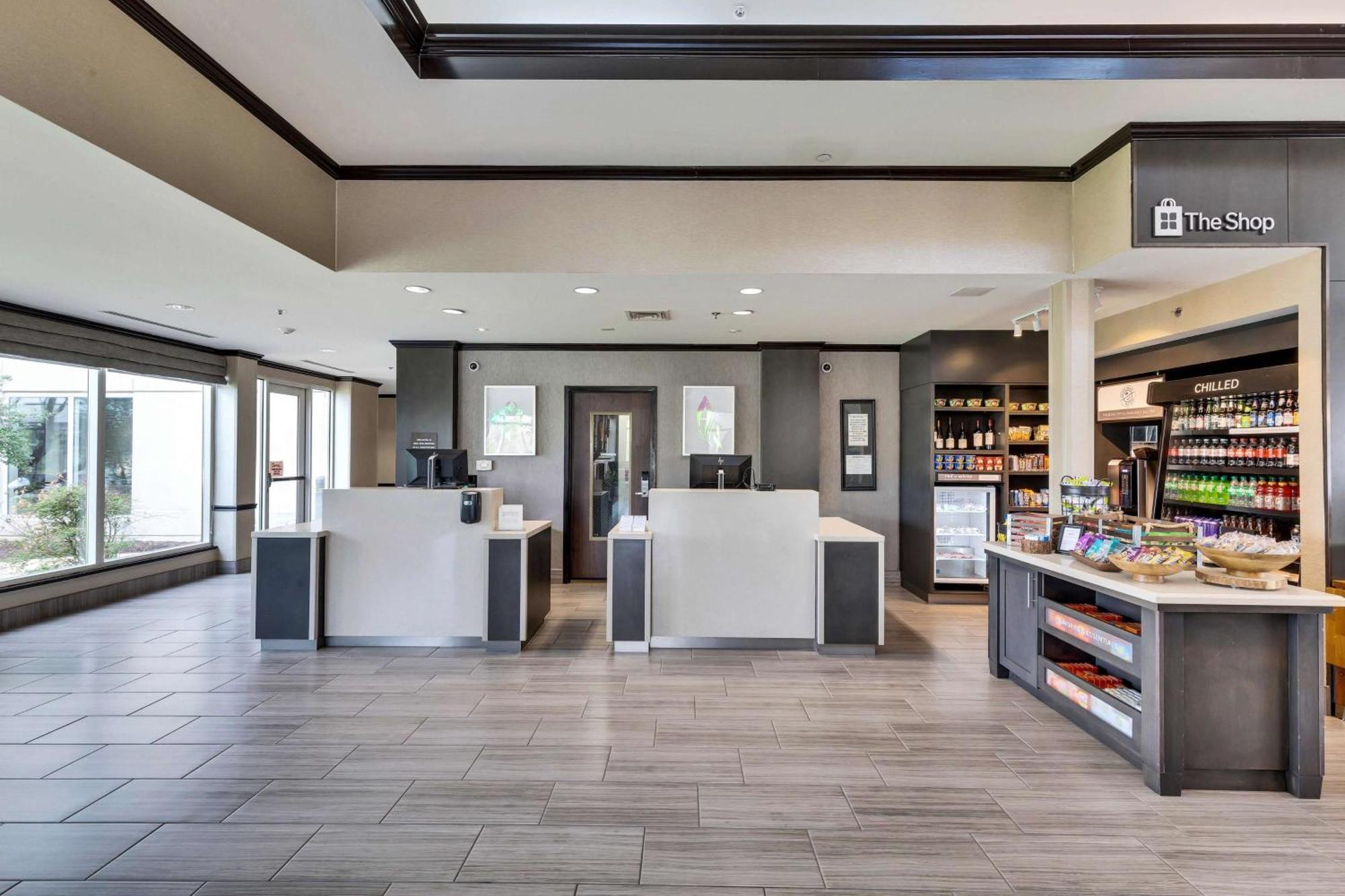 Hilton Garden Northwest/arboretum Hotel Austin