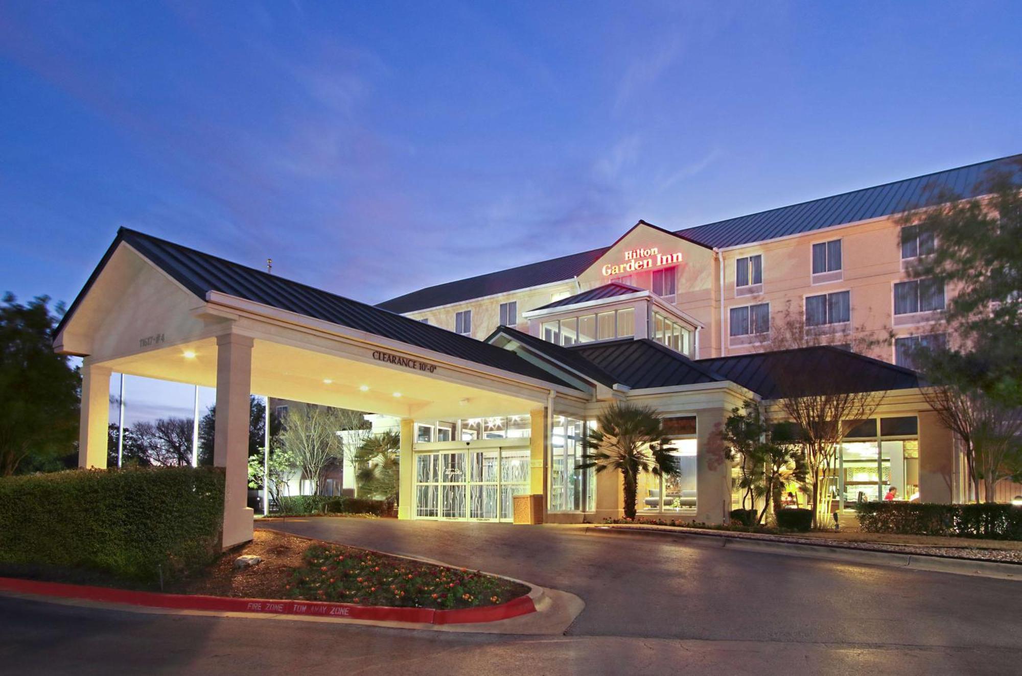 Hilton Garden Northwest/arboretum Hotel 3*