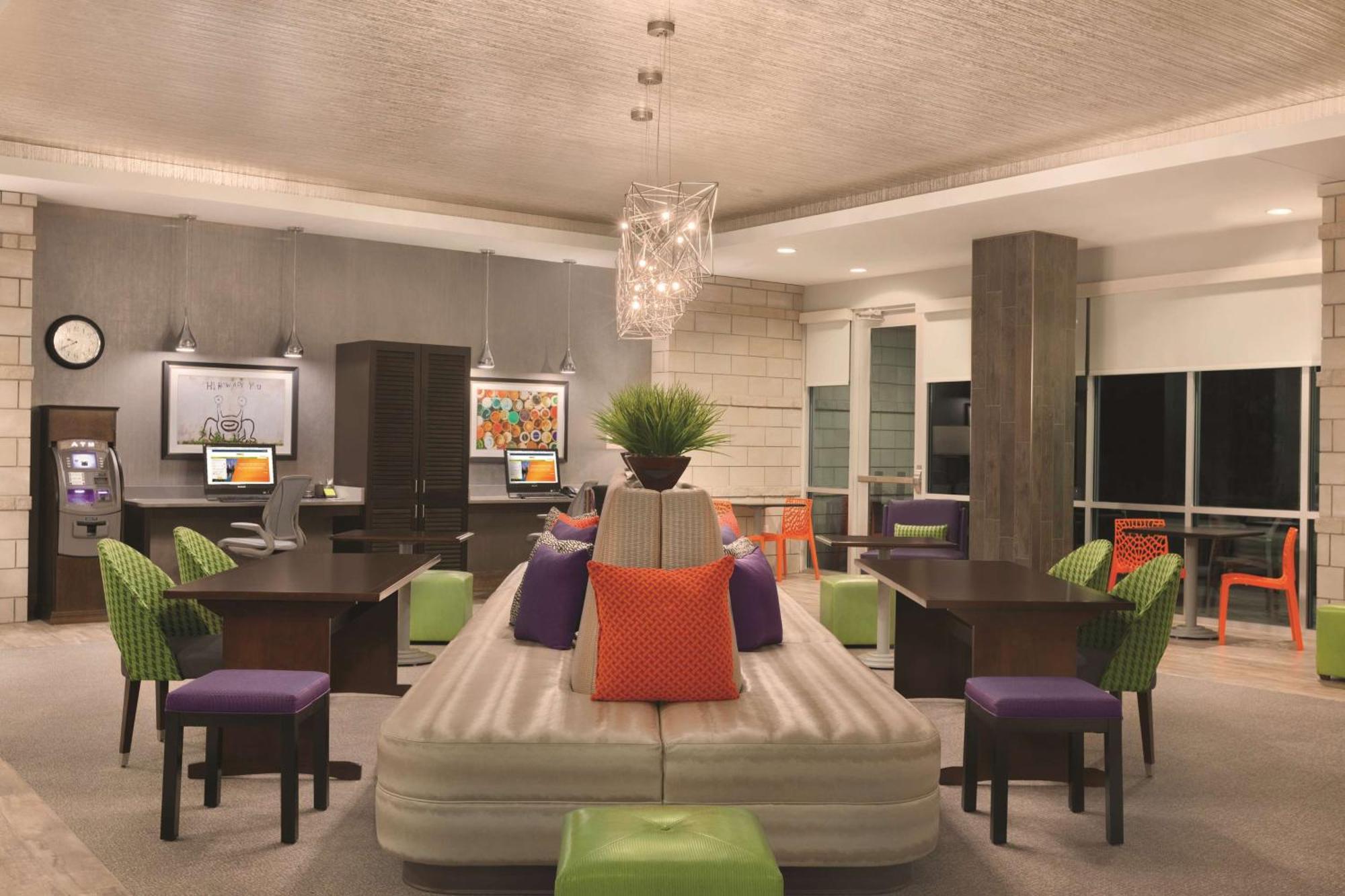 Hotel Home2 By Hilton North/near The Domain, Tx