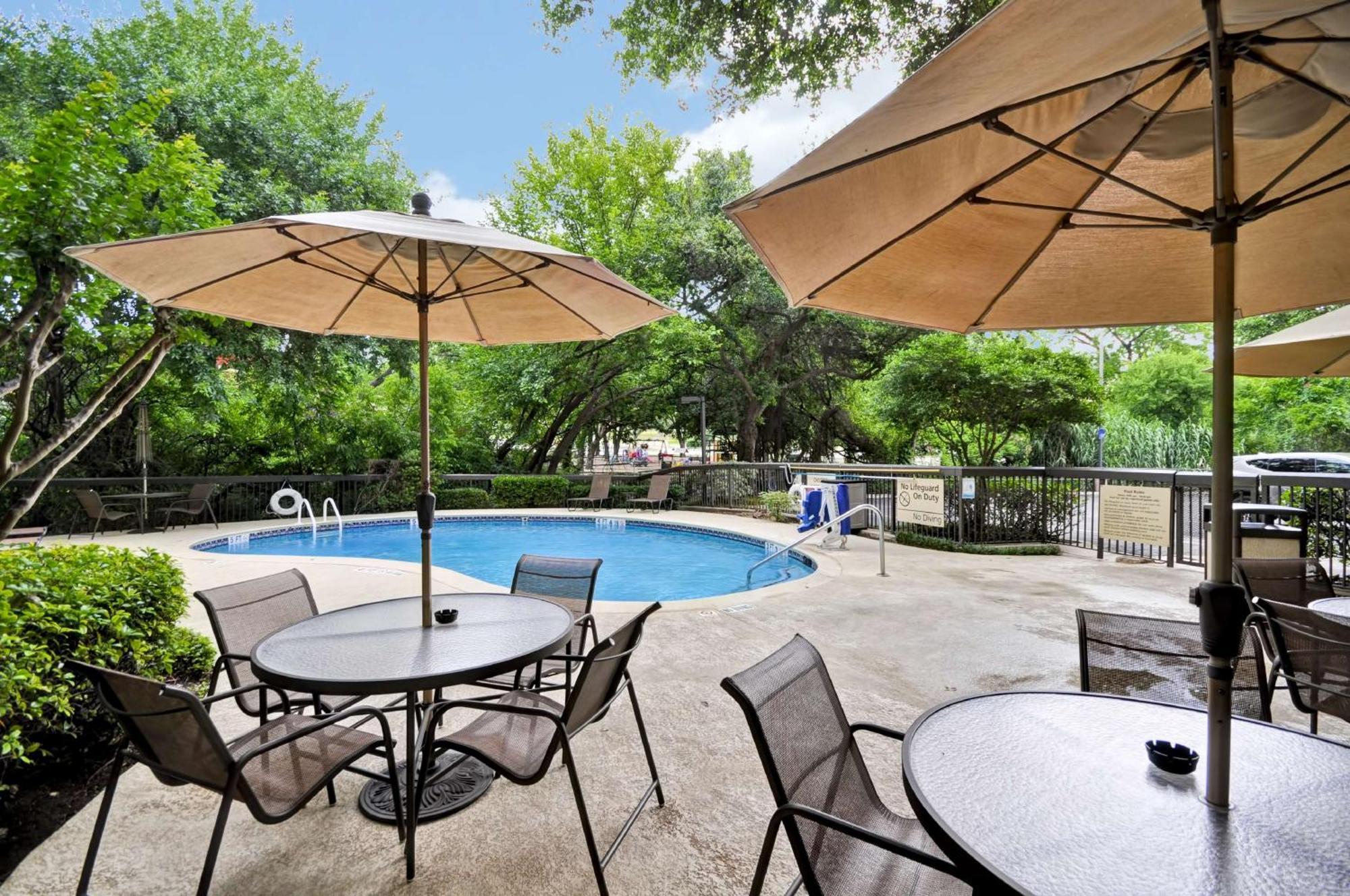 Hotel Hampton North Austin