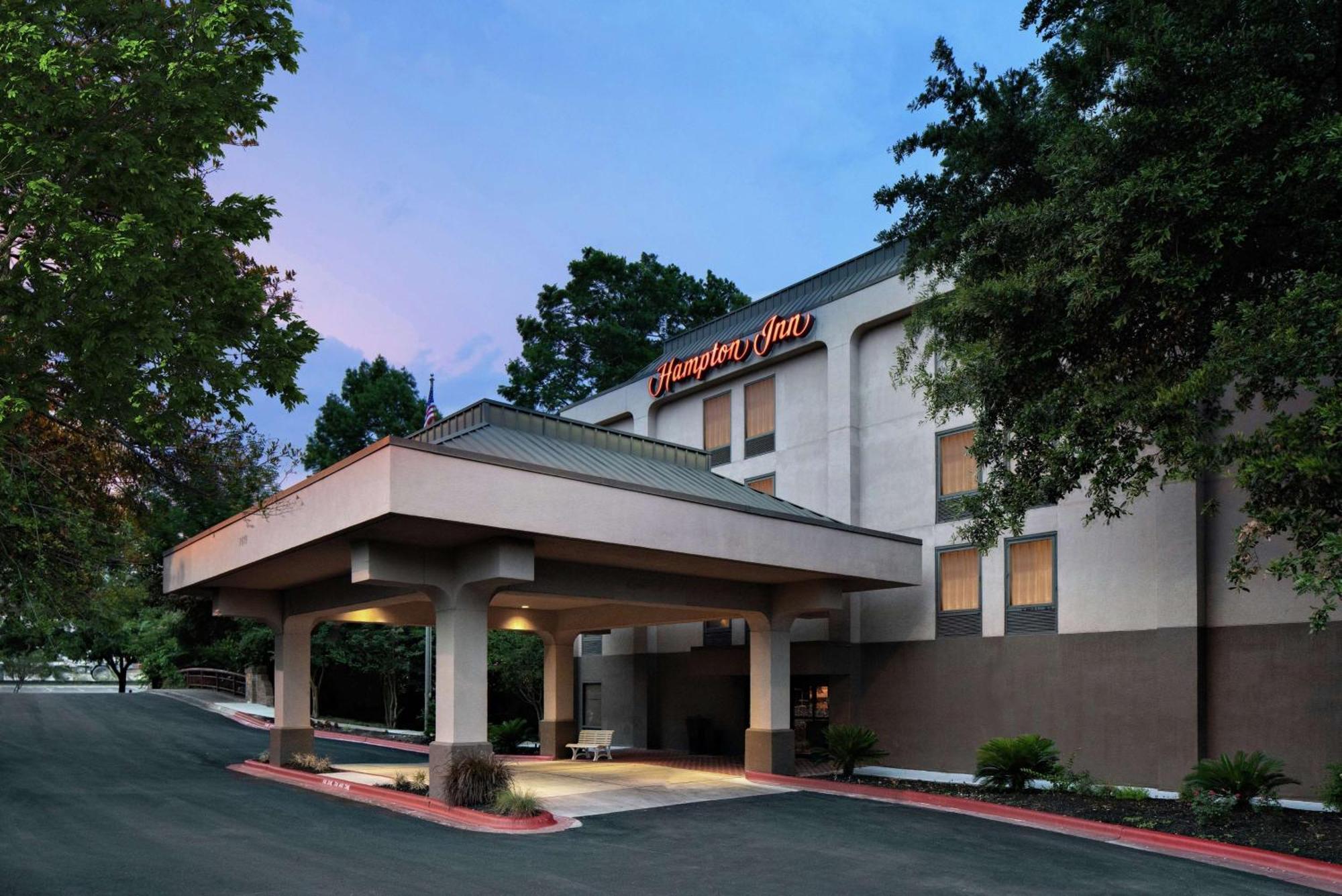 Hotel Hampton North 3*