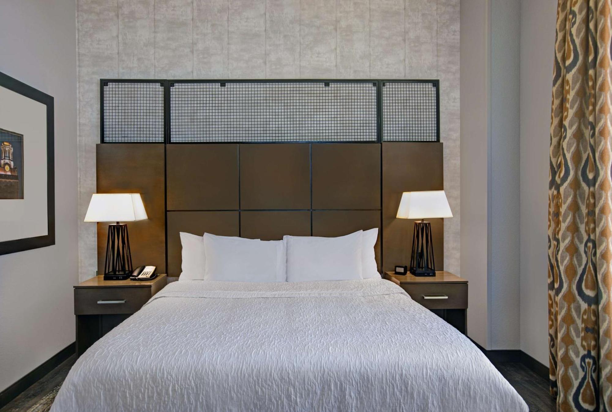 Hotel Hampton And Capitol 3*
