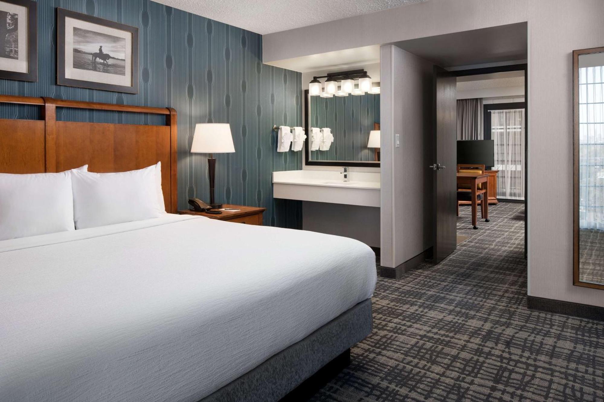Hotel Embassy By Hilton