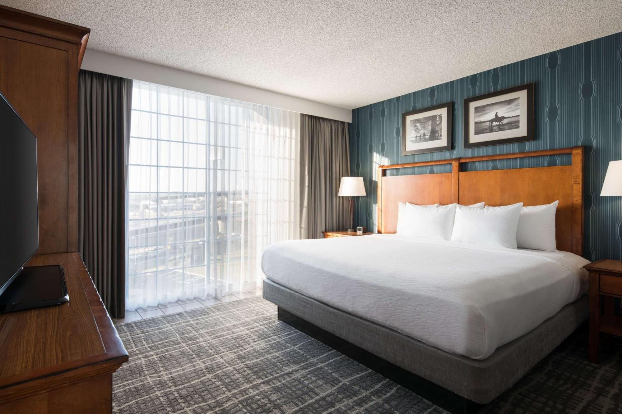 Hotel Embassy By Hilton