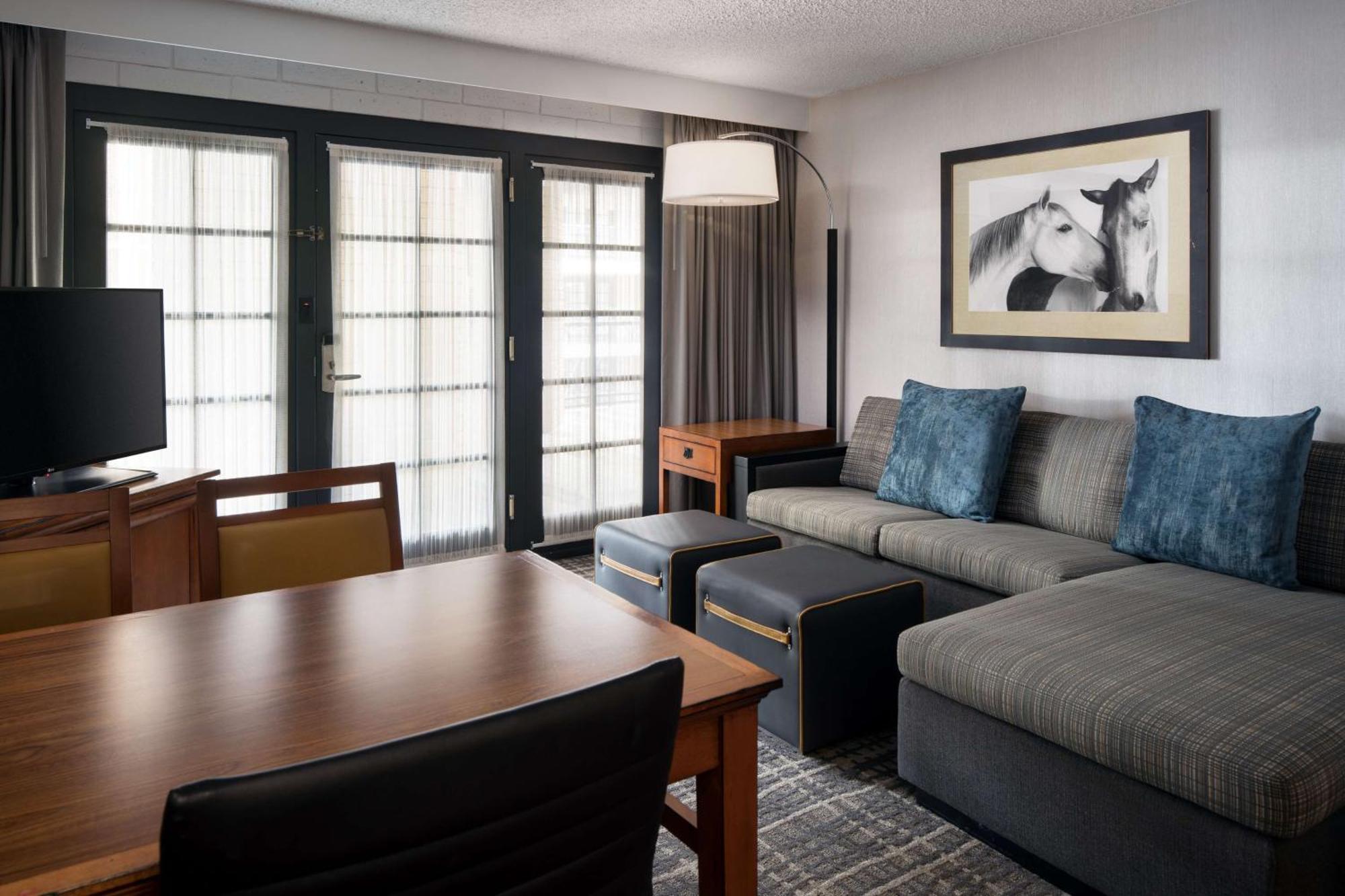 Embassy By Hilton Austin