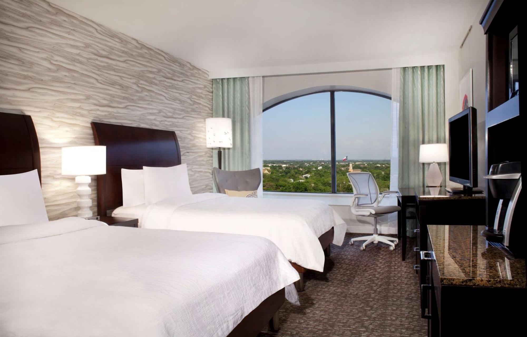 Hilton Garden Downtown-convention Center 3*