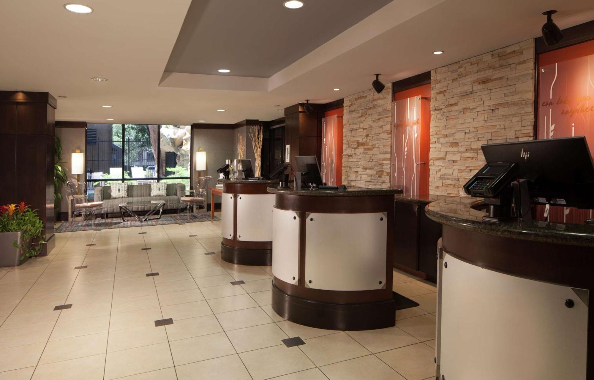Hotel Hilton Garden Downtown-convention Center 3*