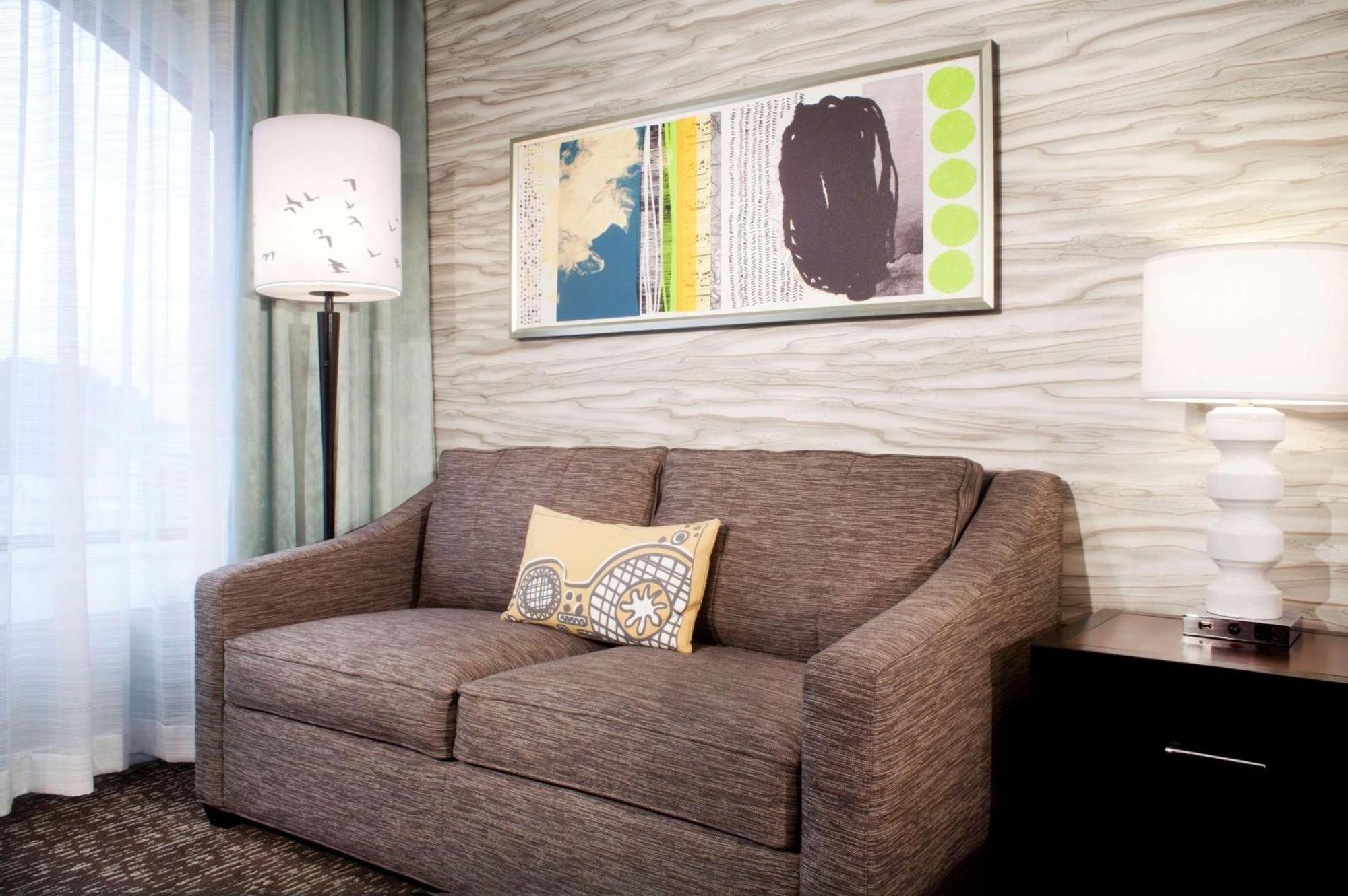 Hilton Garden Downtown-convention Center 3*