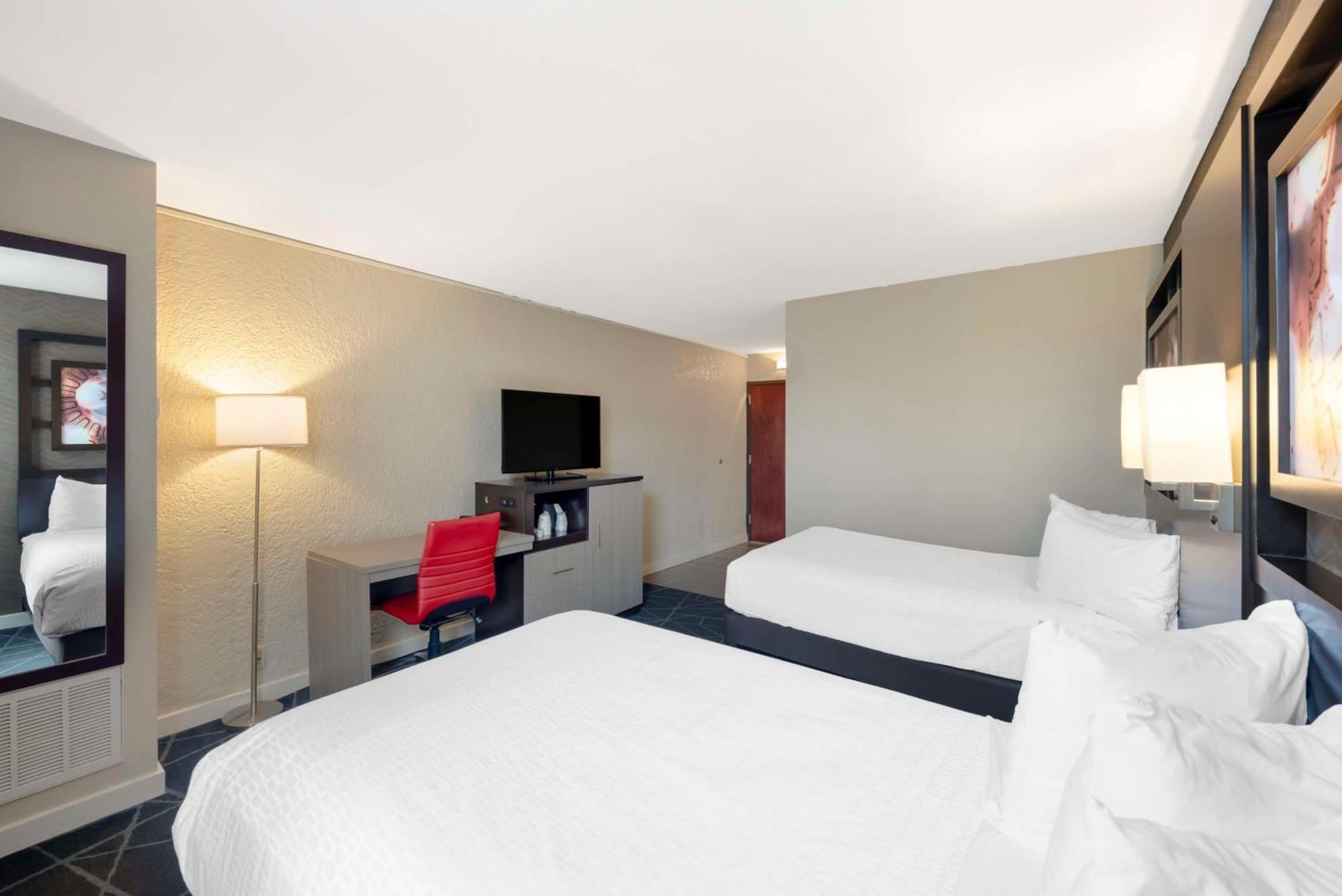 Western Hotel 3*