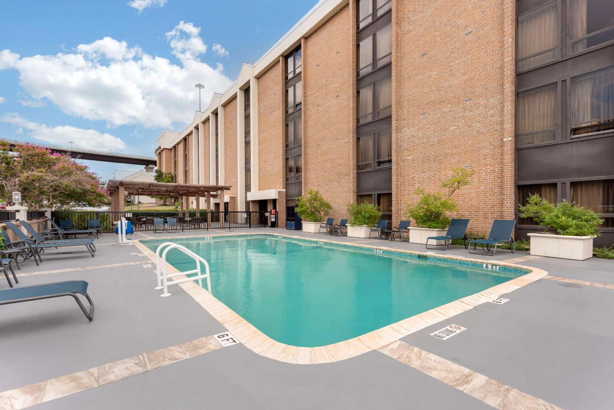 Hotel Western