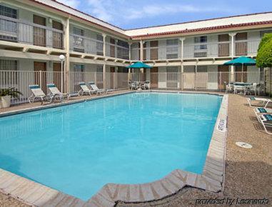 Baymont By Wyndham Area 3* Austin