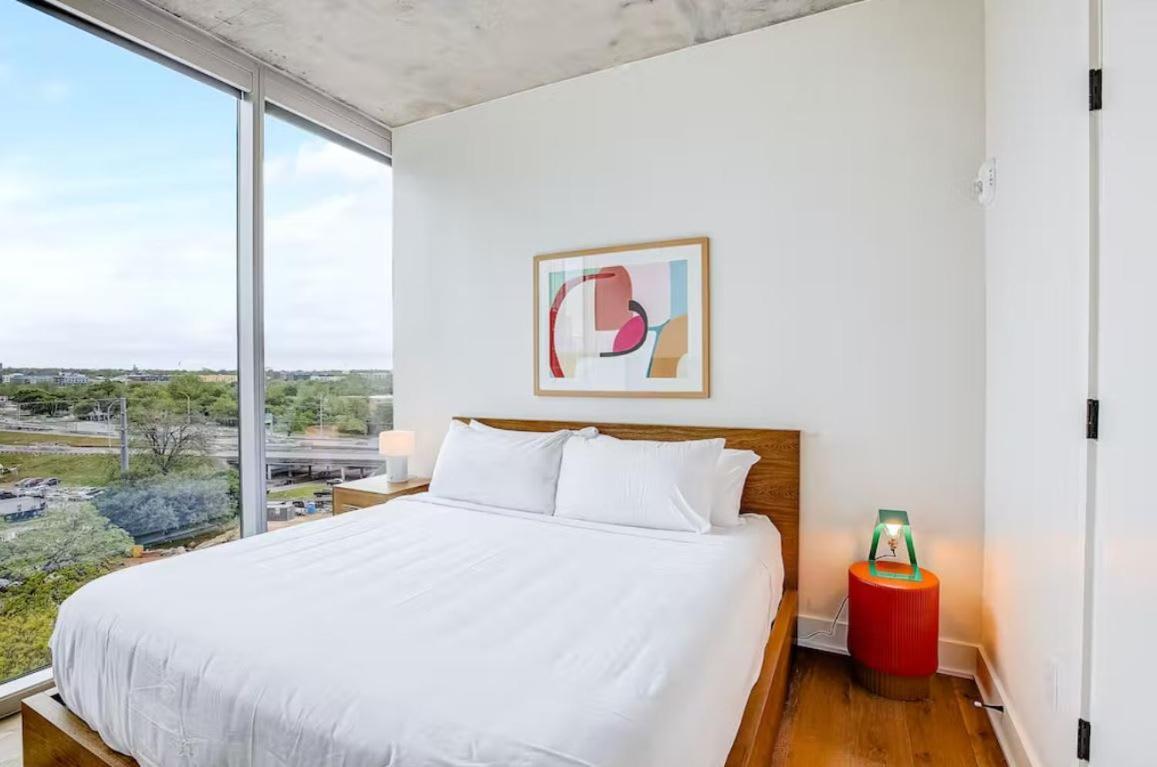 Amarillo Rooftop Pool By Barcle Austin