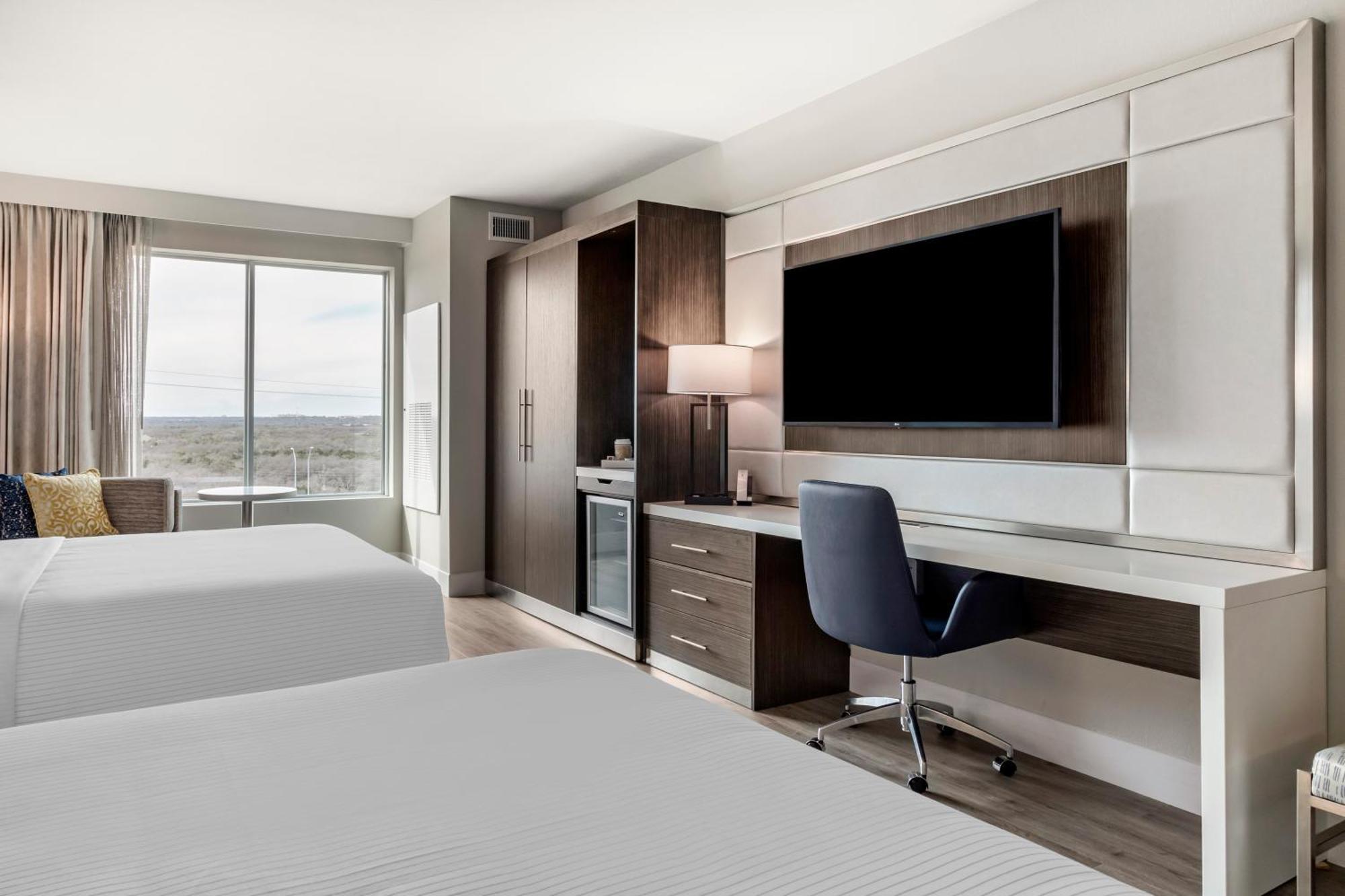 Hotel Cambria Uptown Near The Domain Austin