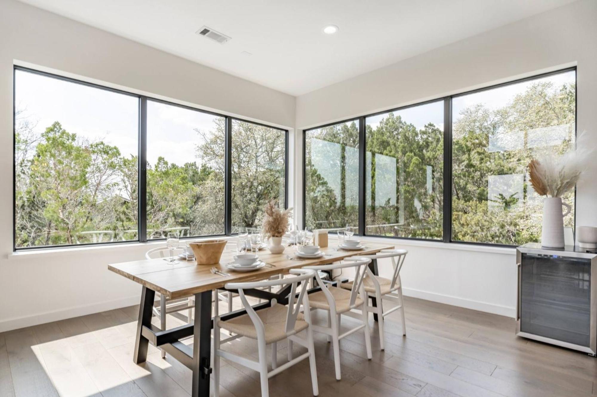 Lakeview Retreat: Terrace Bbq * Austin