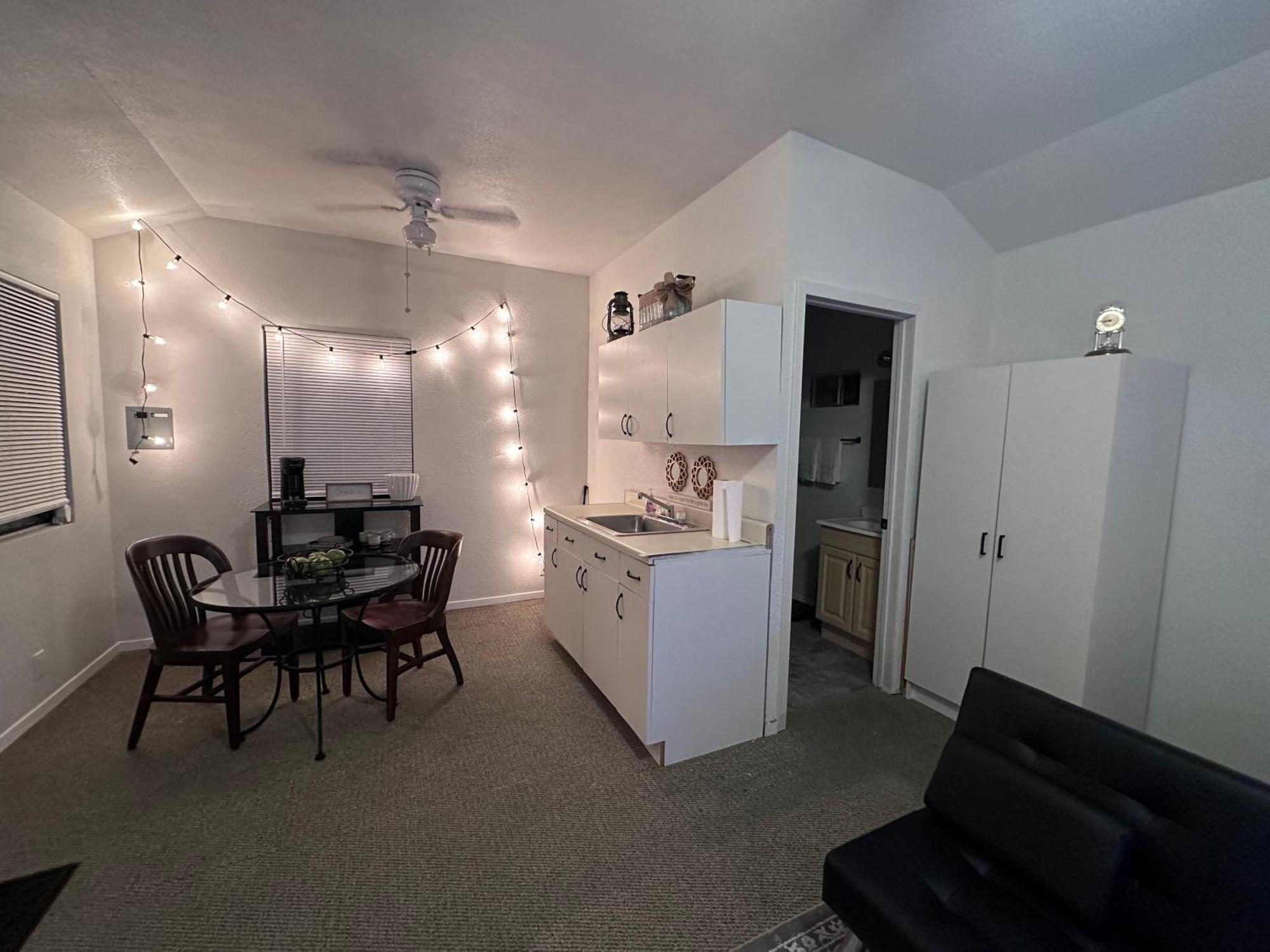 Green Haven Studio Near Airport Cota