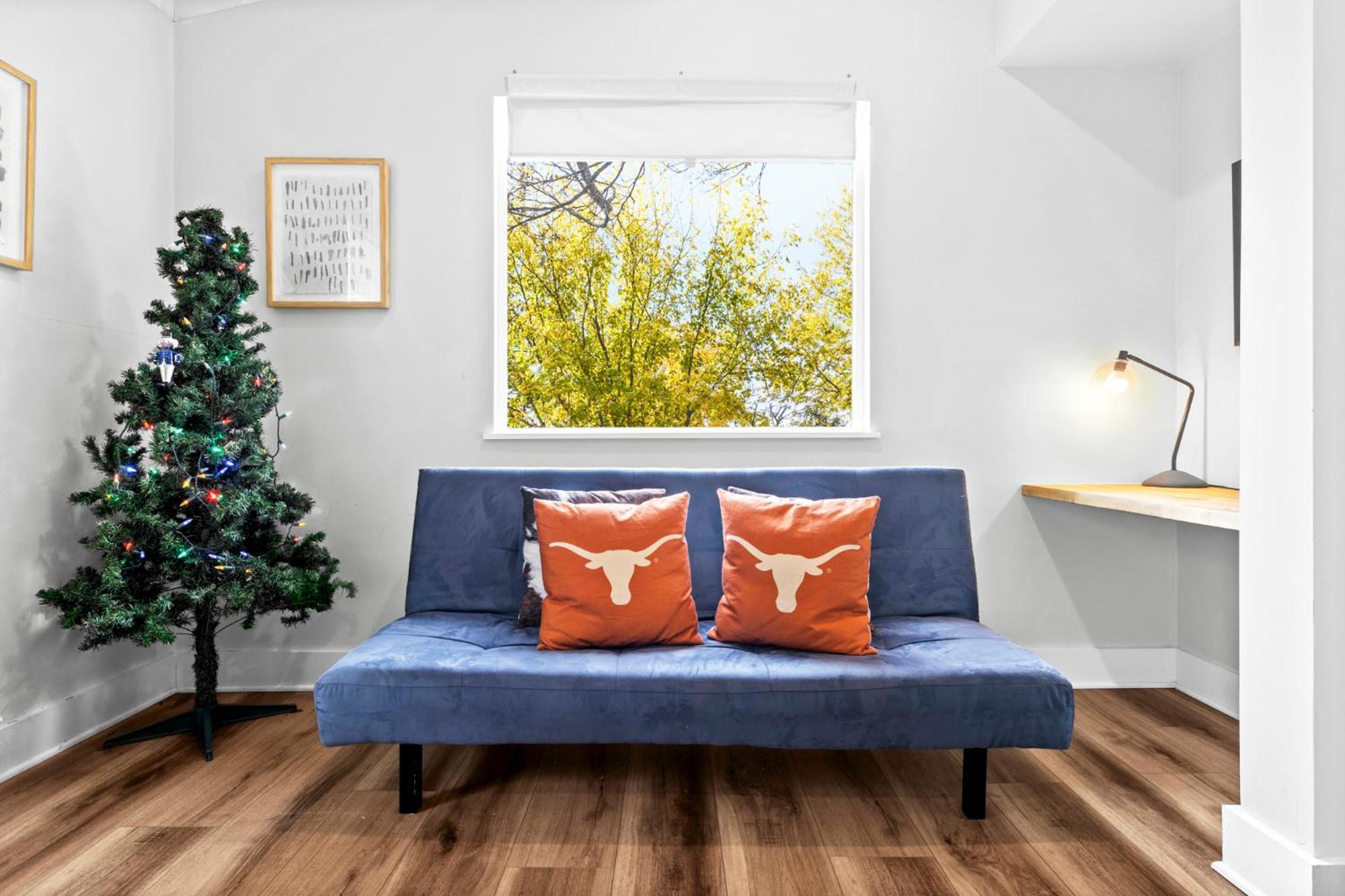 Two Homes, One Prime Location - Steps Away From Austin'S Best Spots Holiday home Austin