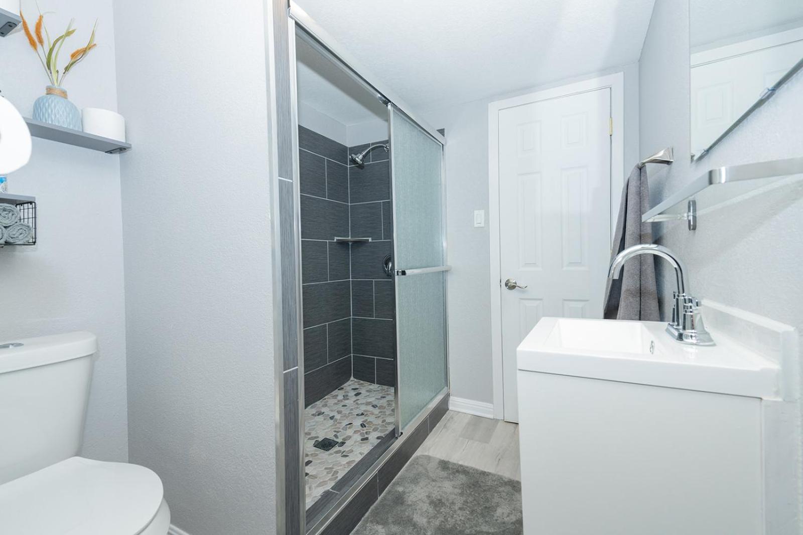 Two Homes, One Prime Location - Steps Away From Austin'S Best Spots * Austin