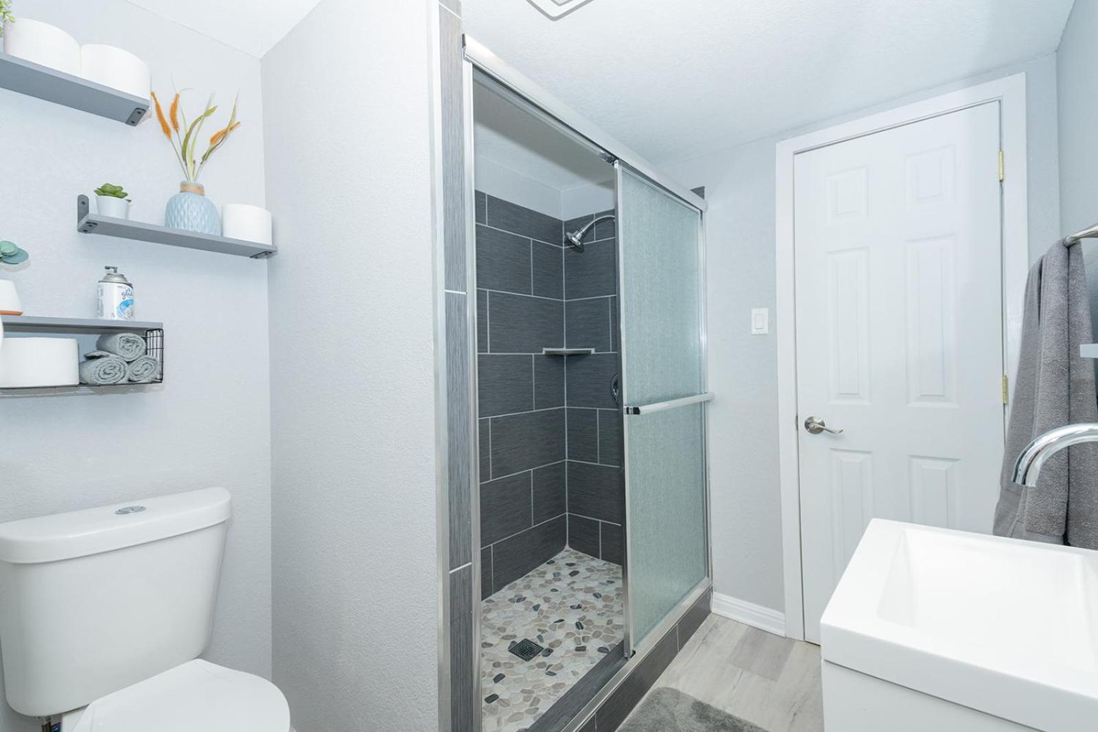 Two Homes, One Prime Location - Steps Away From Austin'S Best Spots * Austin