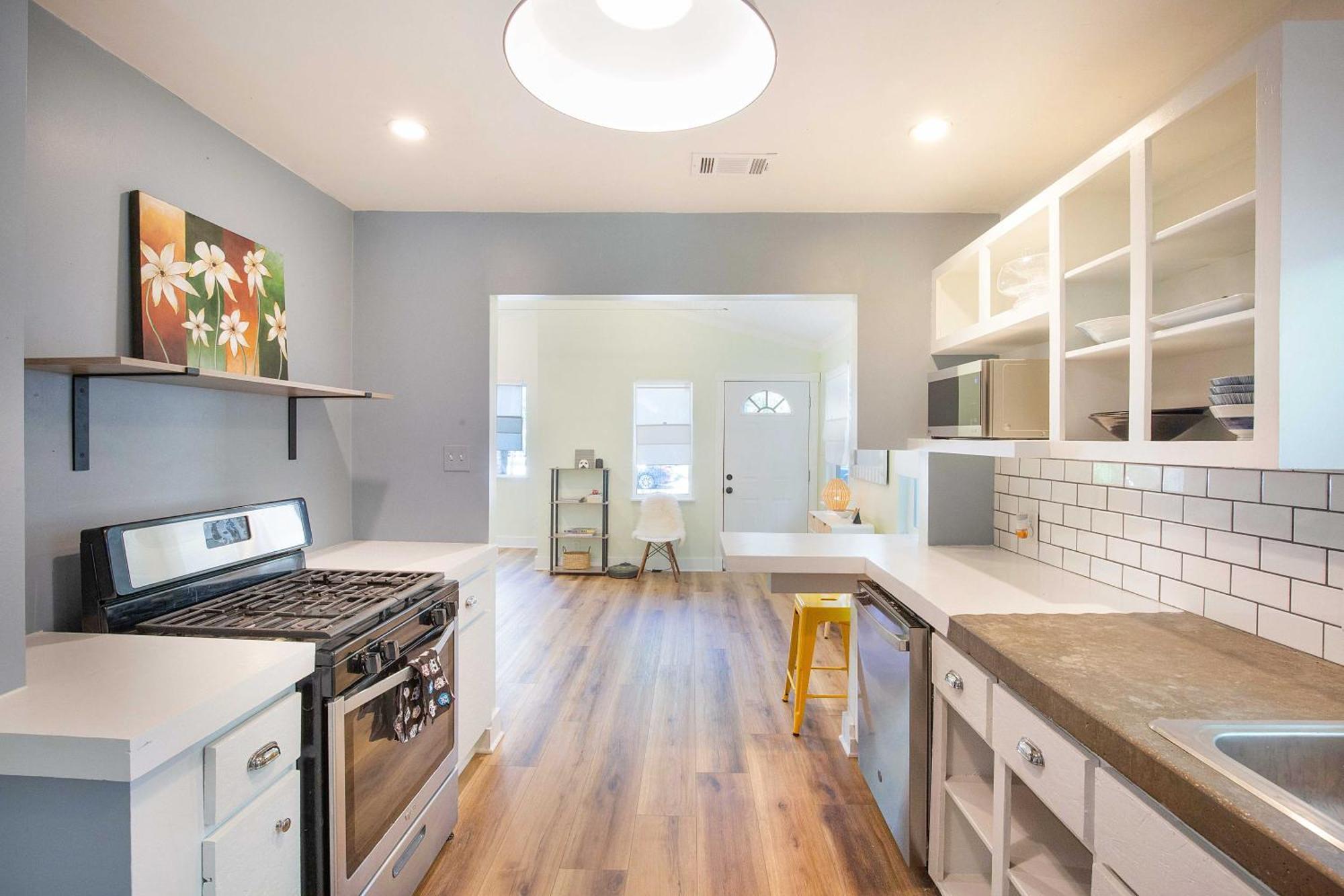 Holiday home Two Homes, One Prime Location - Steps Away From Austin'S Best Spots Austin