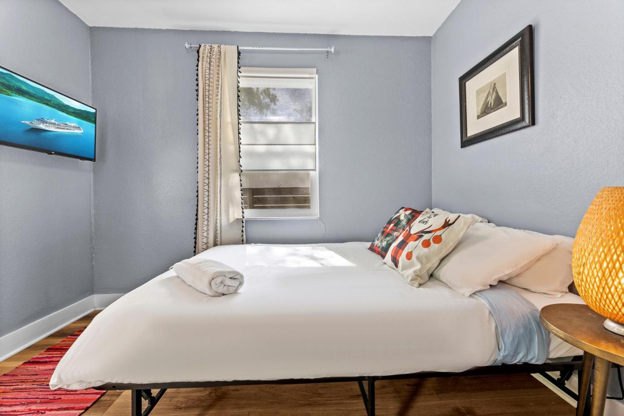 Relax By The Pool, Gather In Yard, Walk To 6Th St & Dtwn'S Top Eateries * Austin