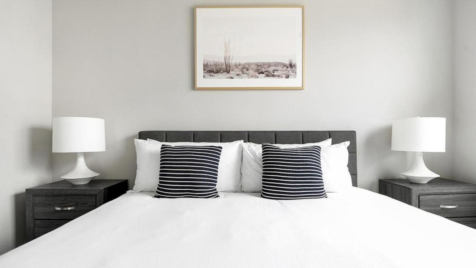 Landing Modern With Amazing Amenities
