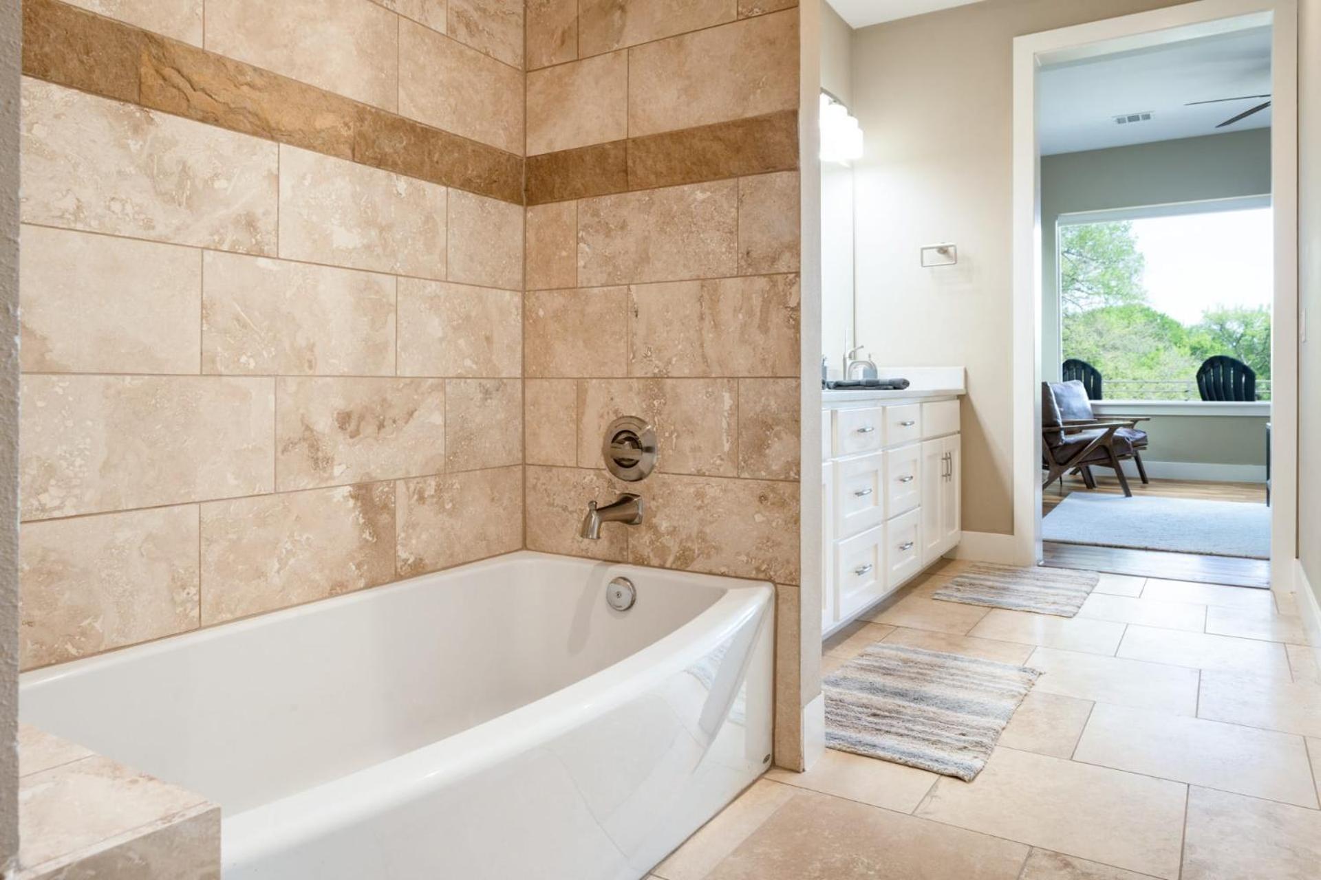 Upstay - New Modern With Private Pool Austin