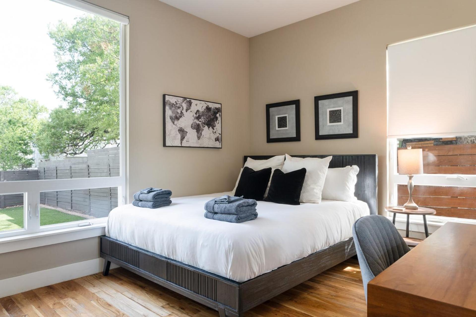 Upstay - New Modern With Private Pool * Austin