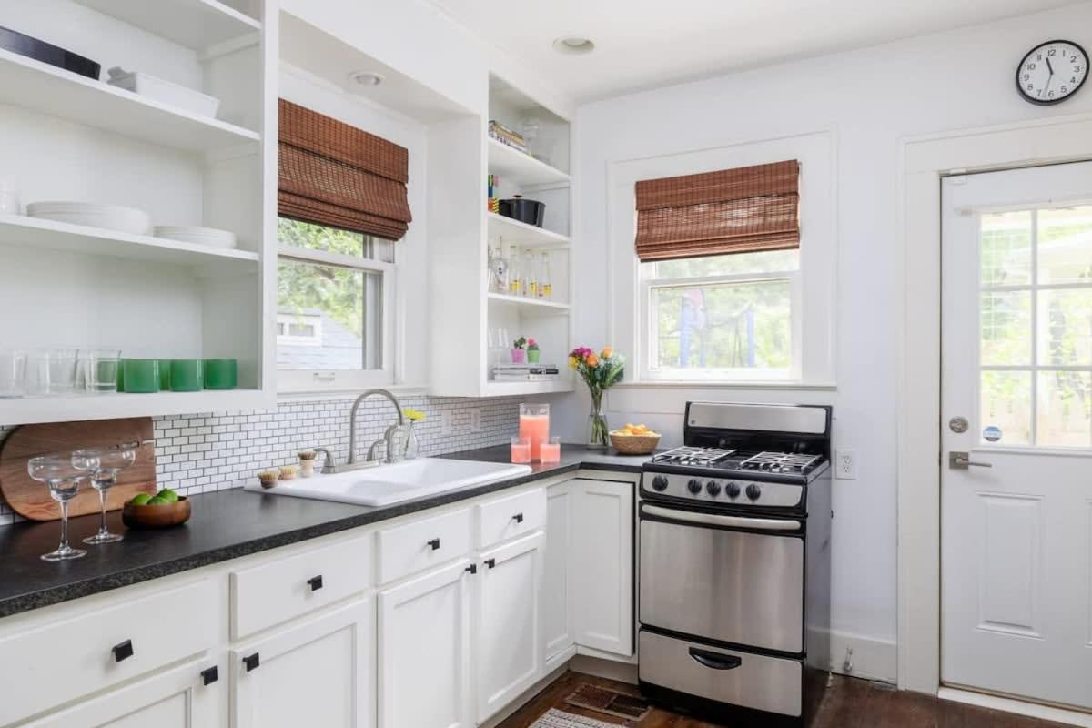 Free Parking 2br East Side - Fresco By Portoro Holiday home Austin