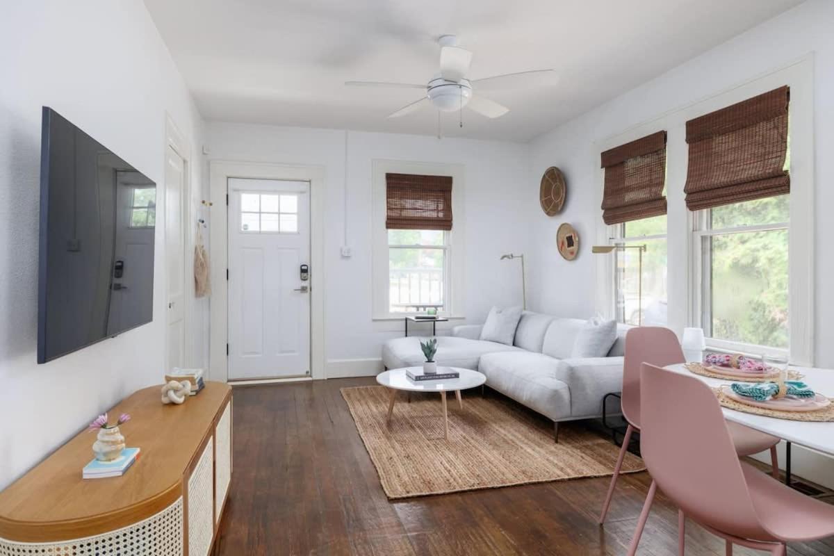 Free Parking 2br East Side - Fresco By Portoro Holiday home