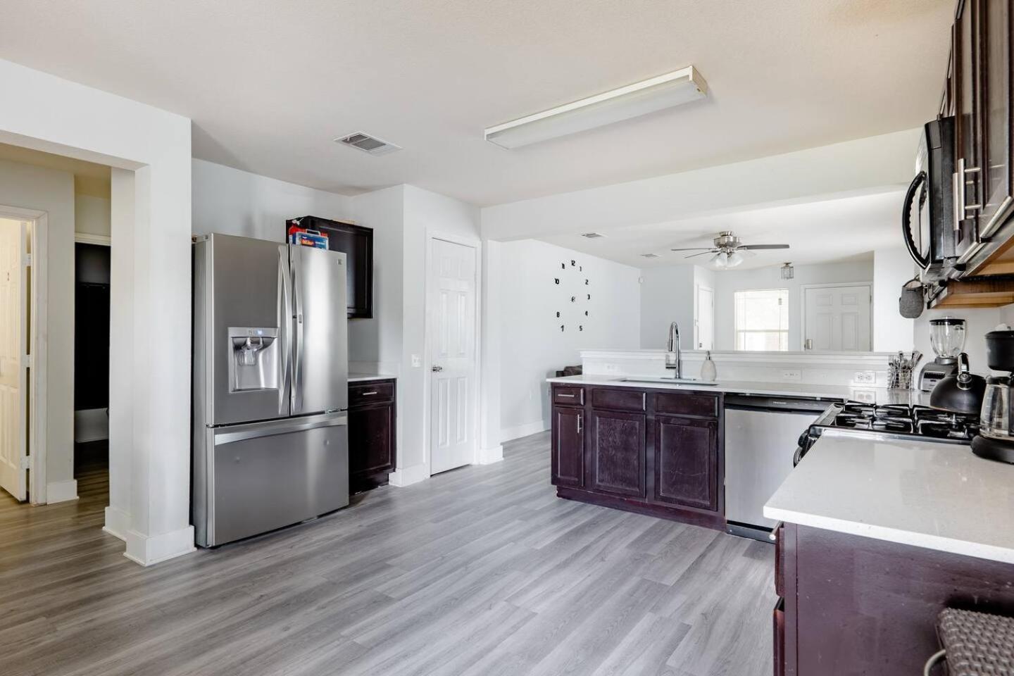 Holiday home Serenity Near Downtown & Airport *