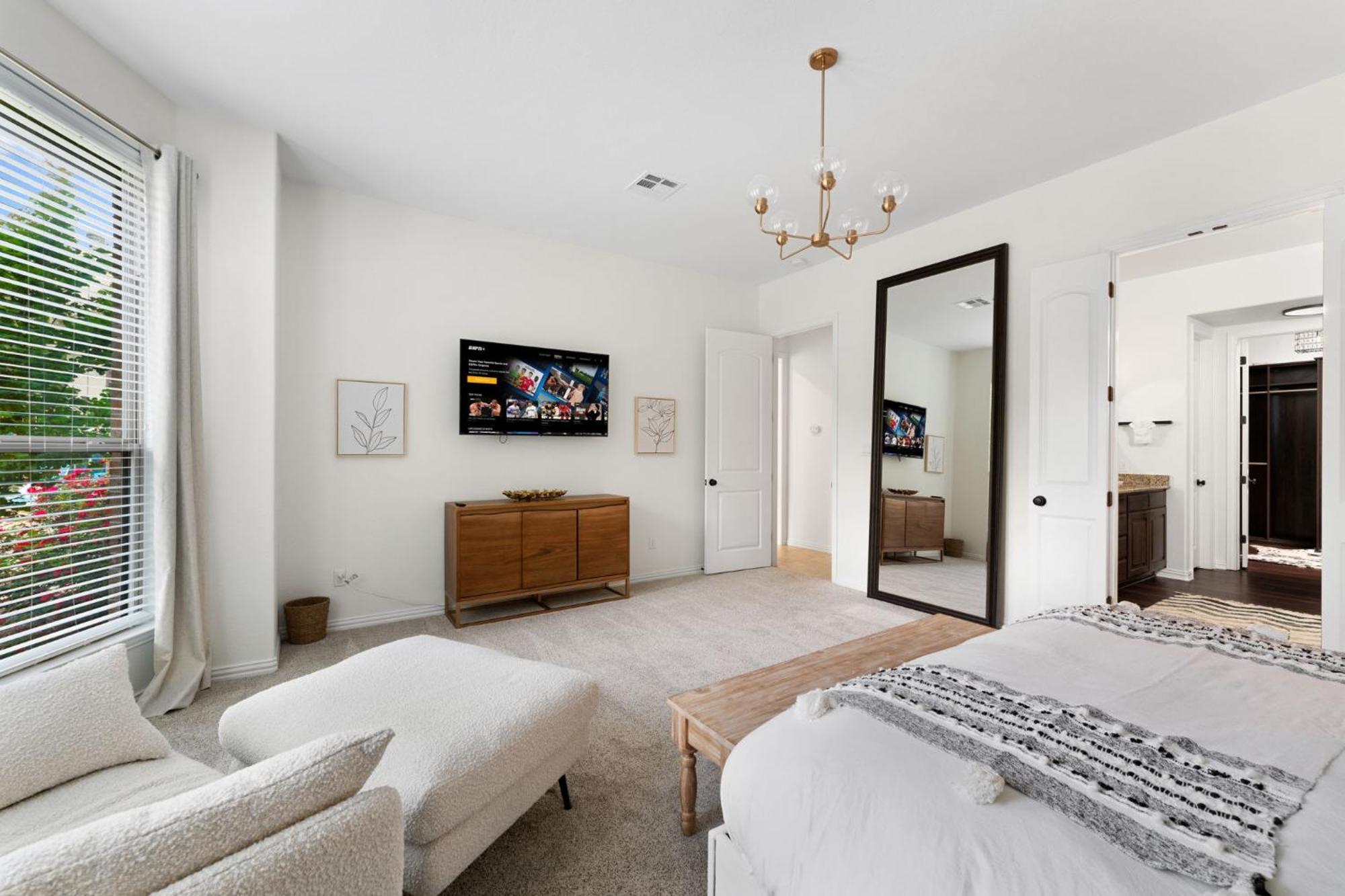 Upstay - Spacious W Pool-hot Tub-office-yard * Austin