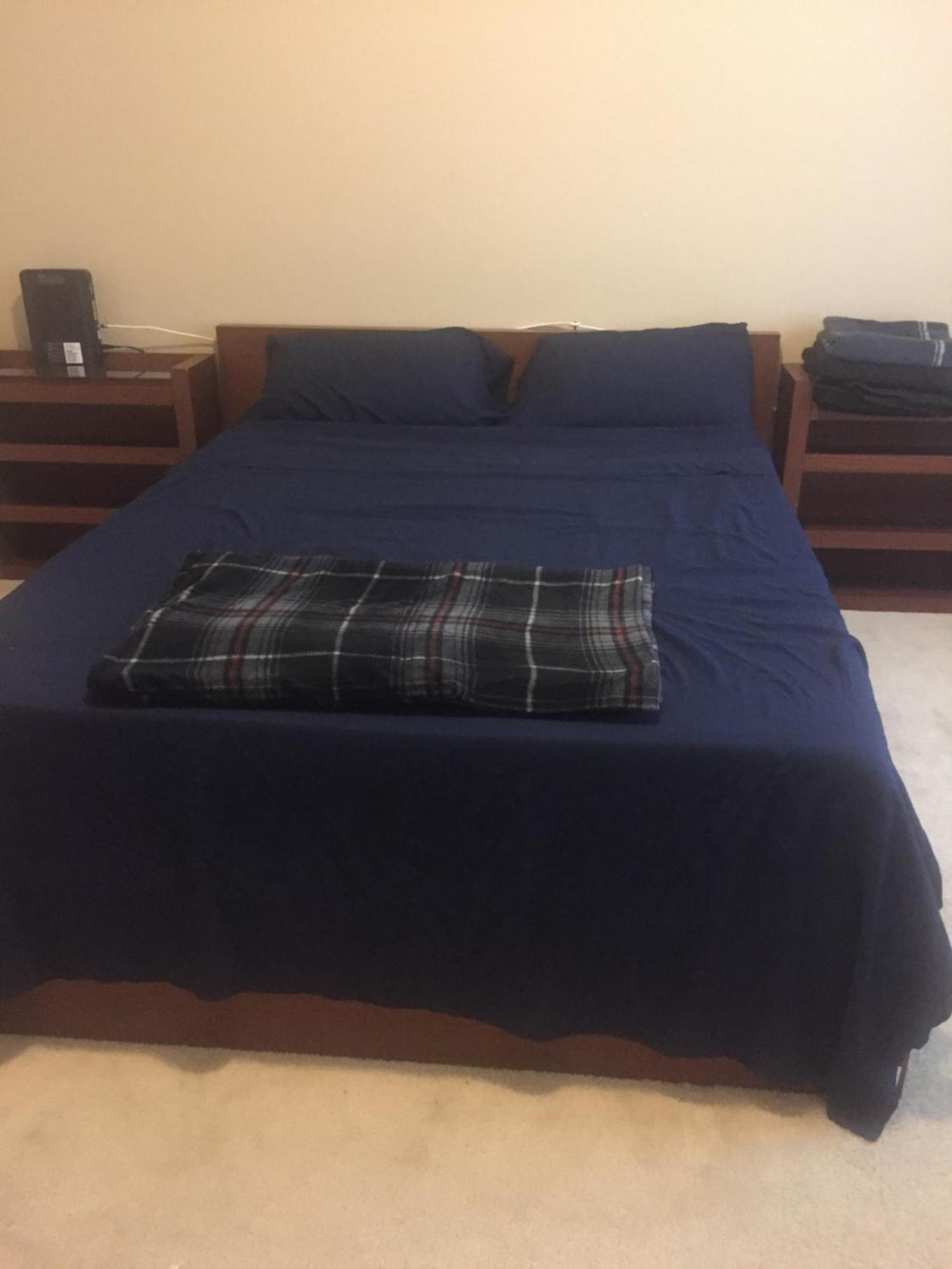 Homestay With Shared Bath, 20 Mins To Tesla *