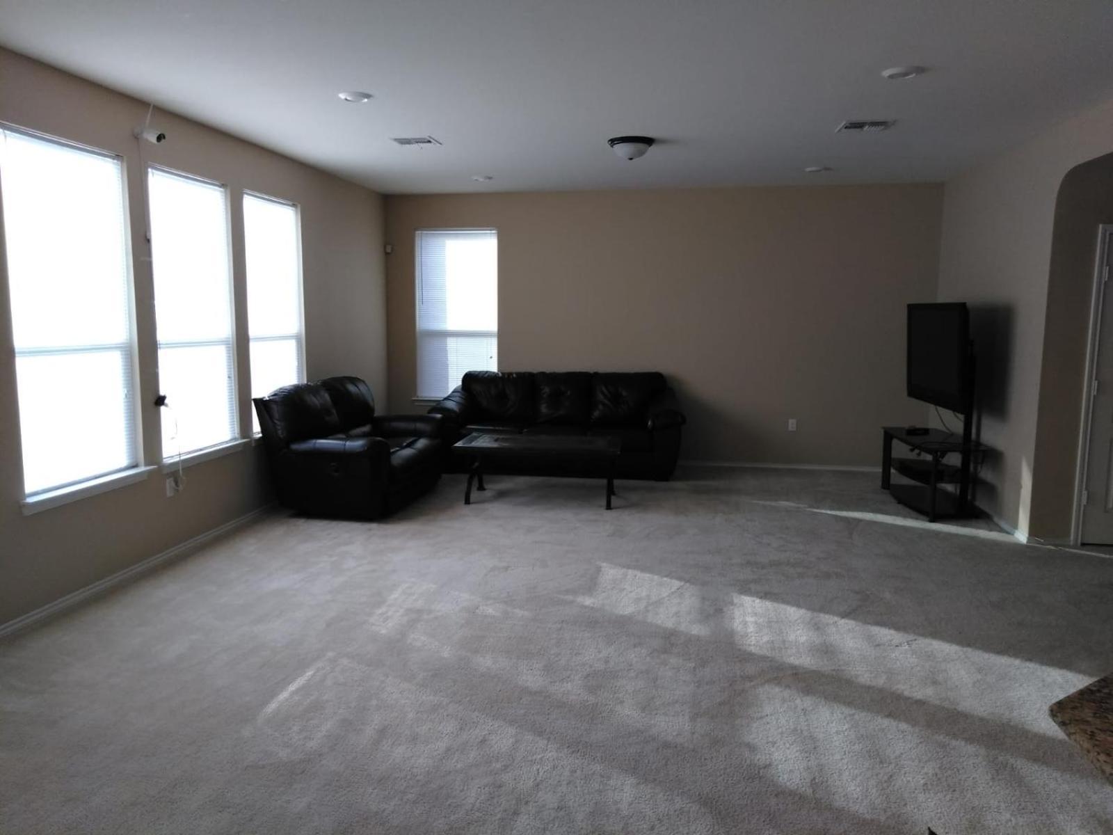 With Shared Bath, 20 Mins To Tesla Homestay Austin