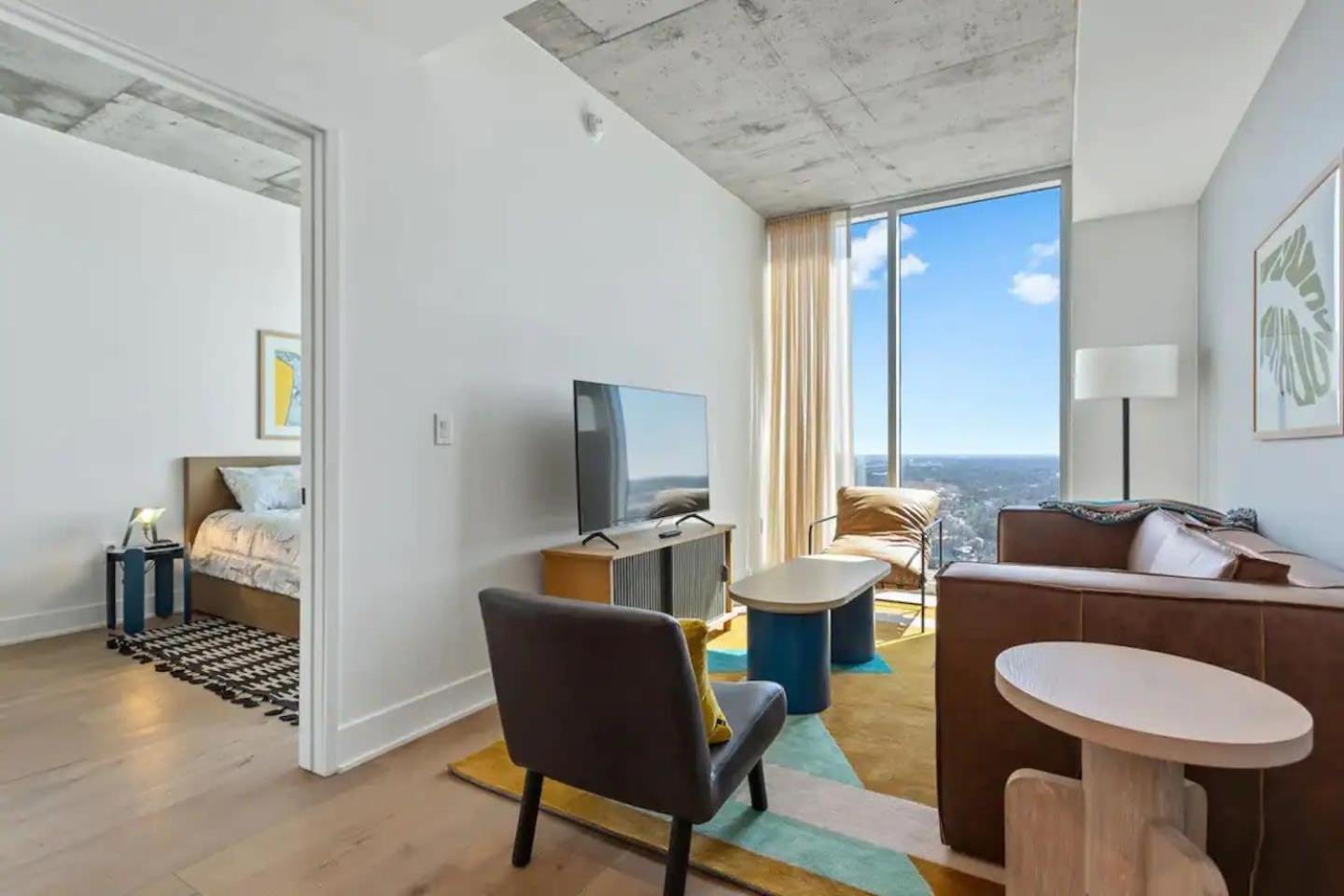 Modern 1br On Rainey St With Pool And Views Austin