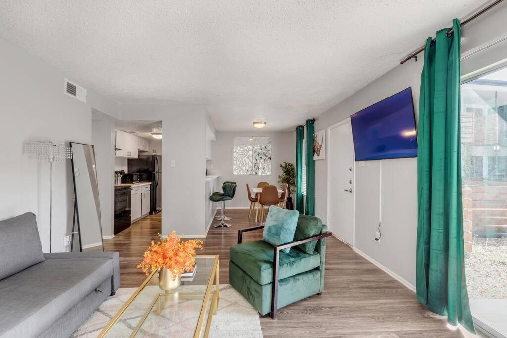 Apartment 5 Min To Downtown 2bed 2bath 5 Star Location Austin
