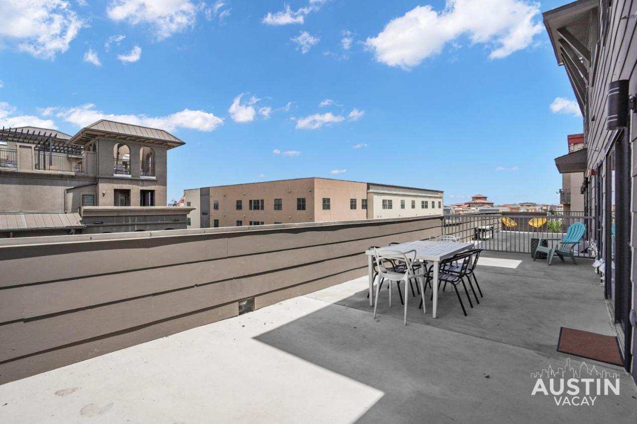 Spacious Downtown Retreat For Large Groups Apartment