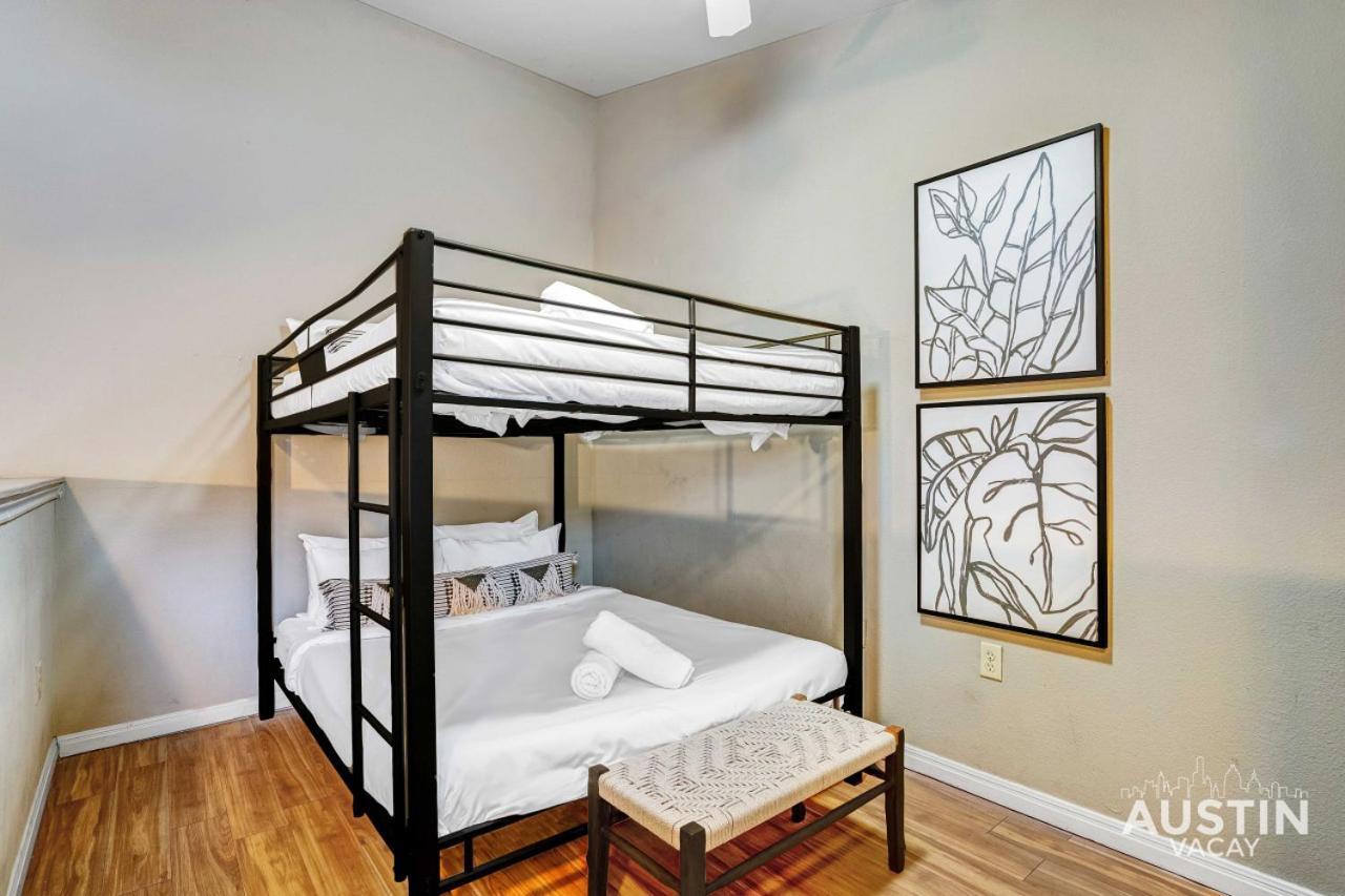 Apartment Prime Location Modern Comfort Sleeps Up To 16 Austin