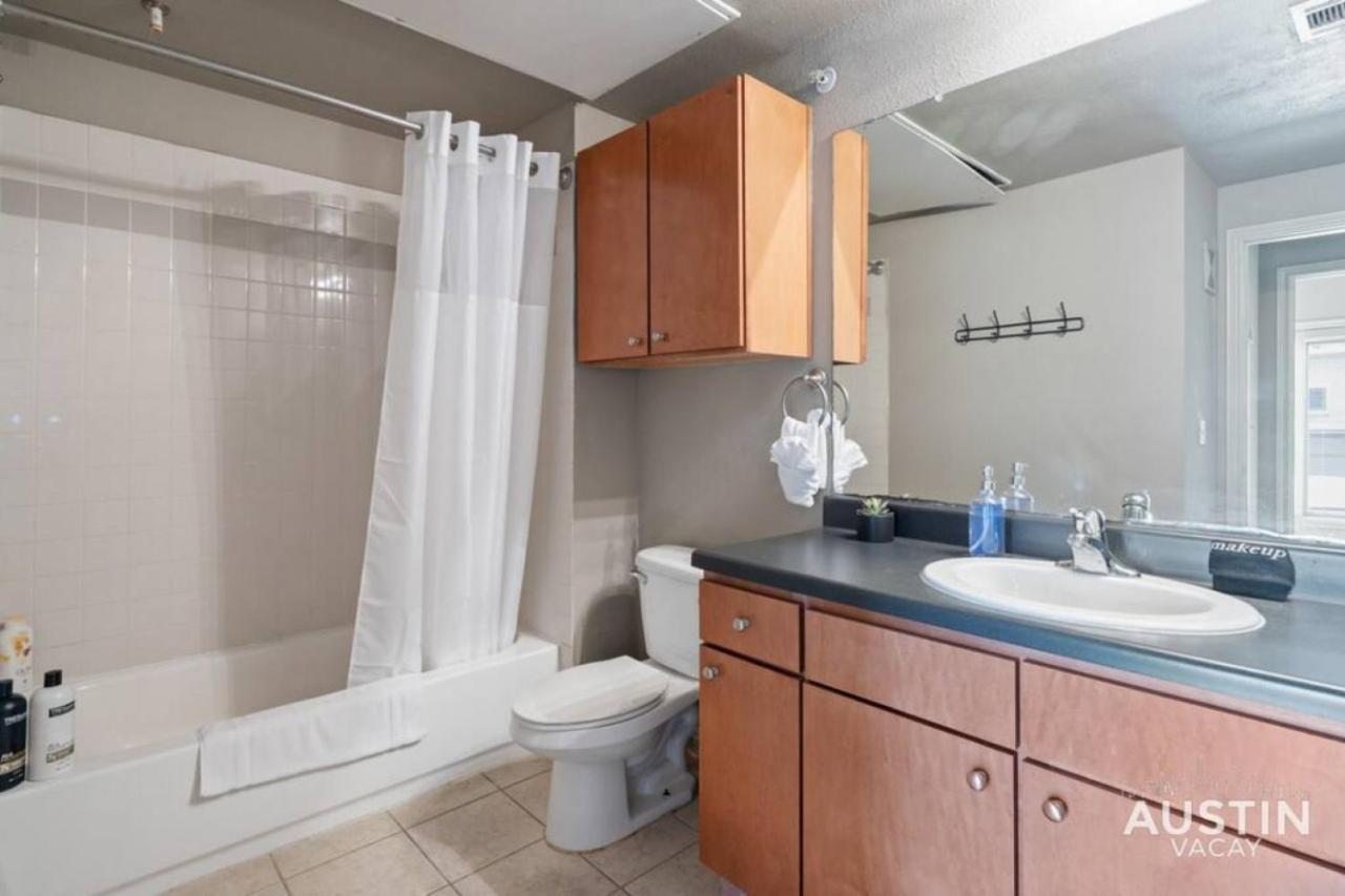 Apartment Spacious Downtown Retreat For Large Groups Austin