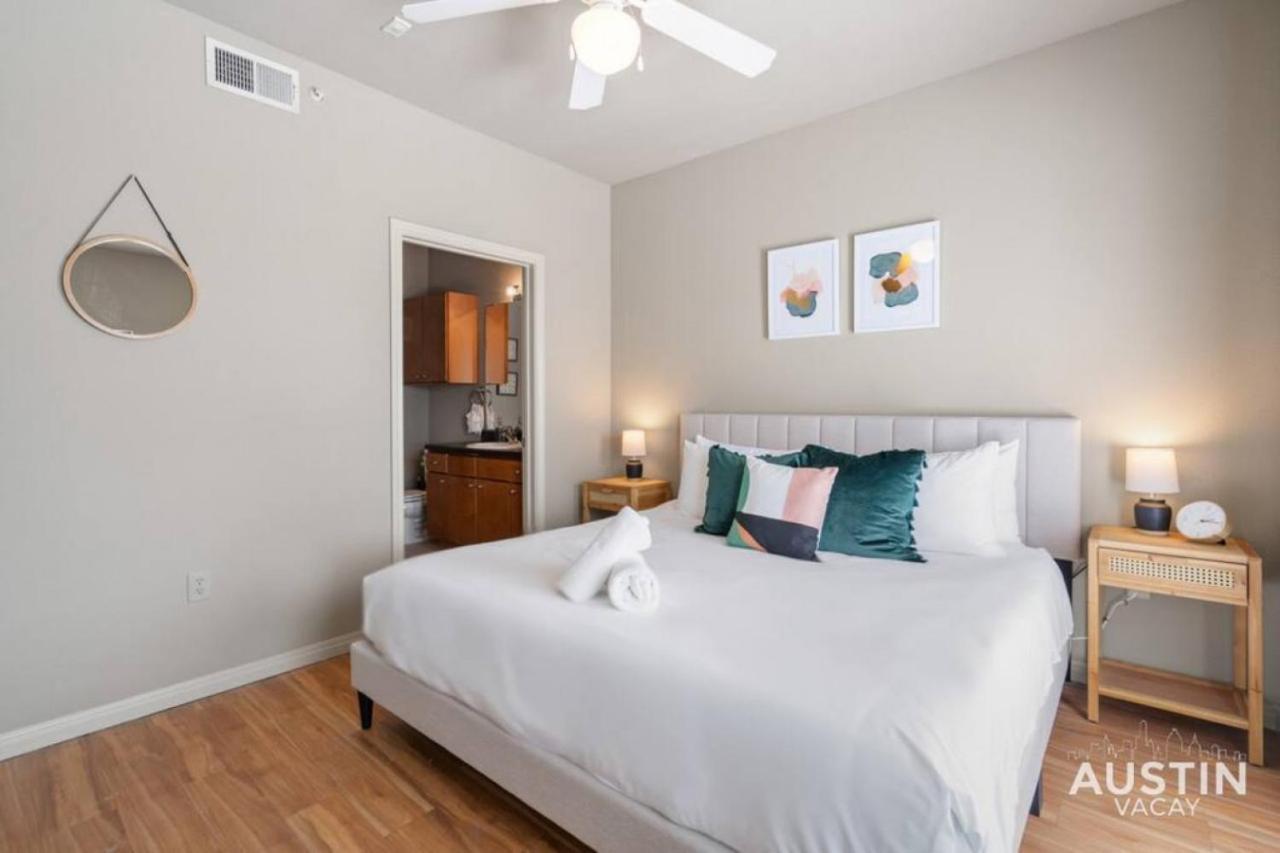 Apartment Spacious Downtown Retreat For Large Groups