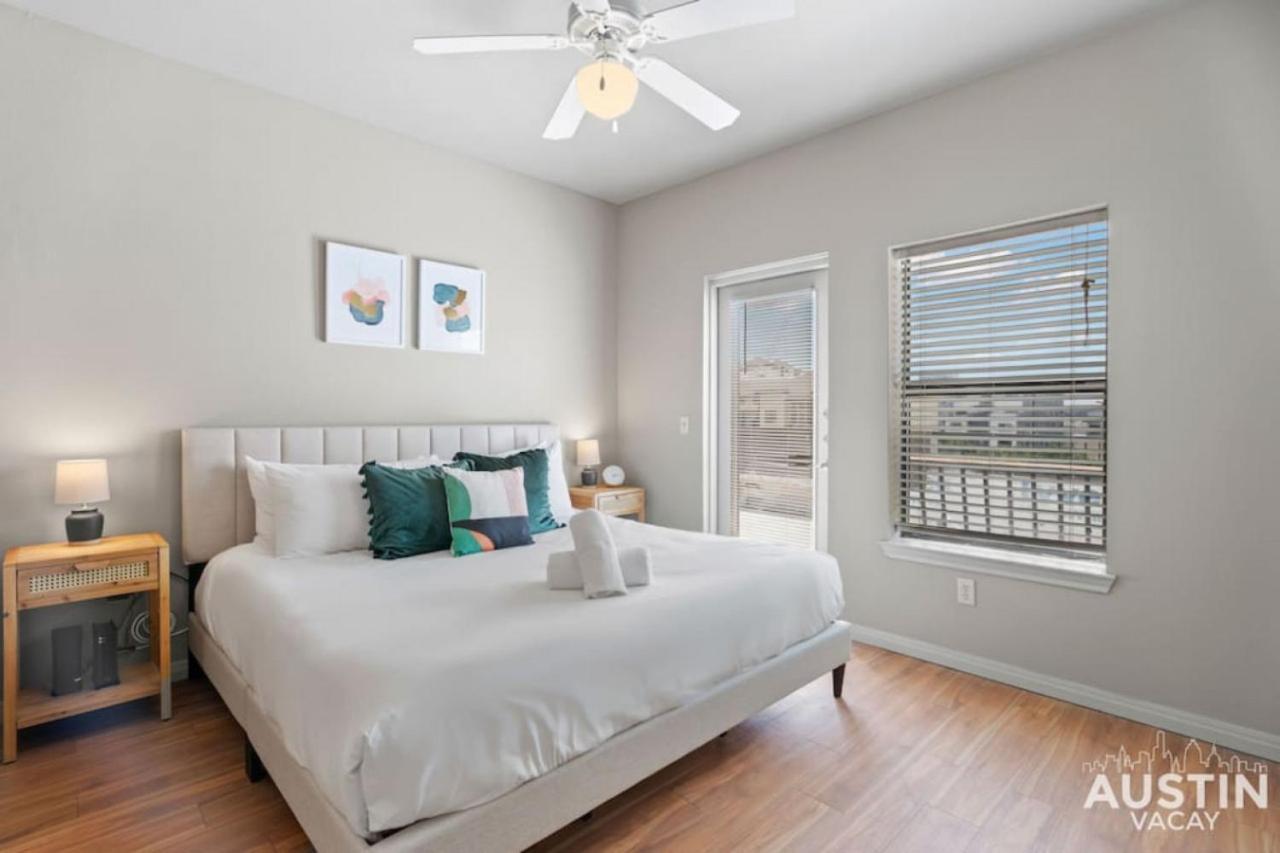 Spacious Downtown Retreat For Large Groups Austin