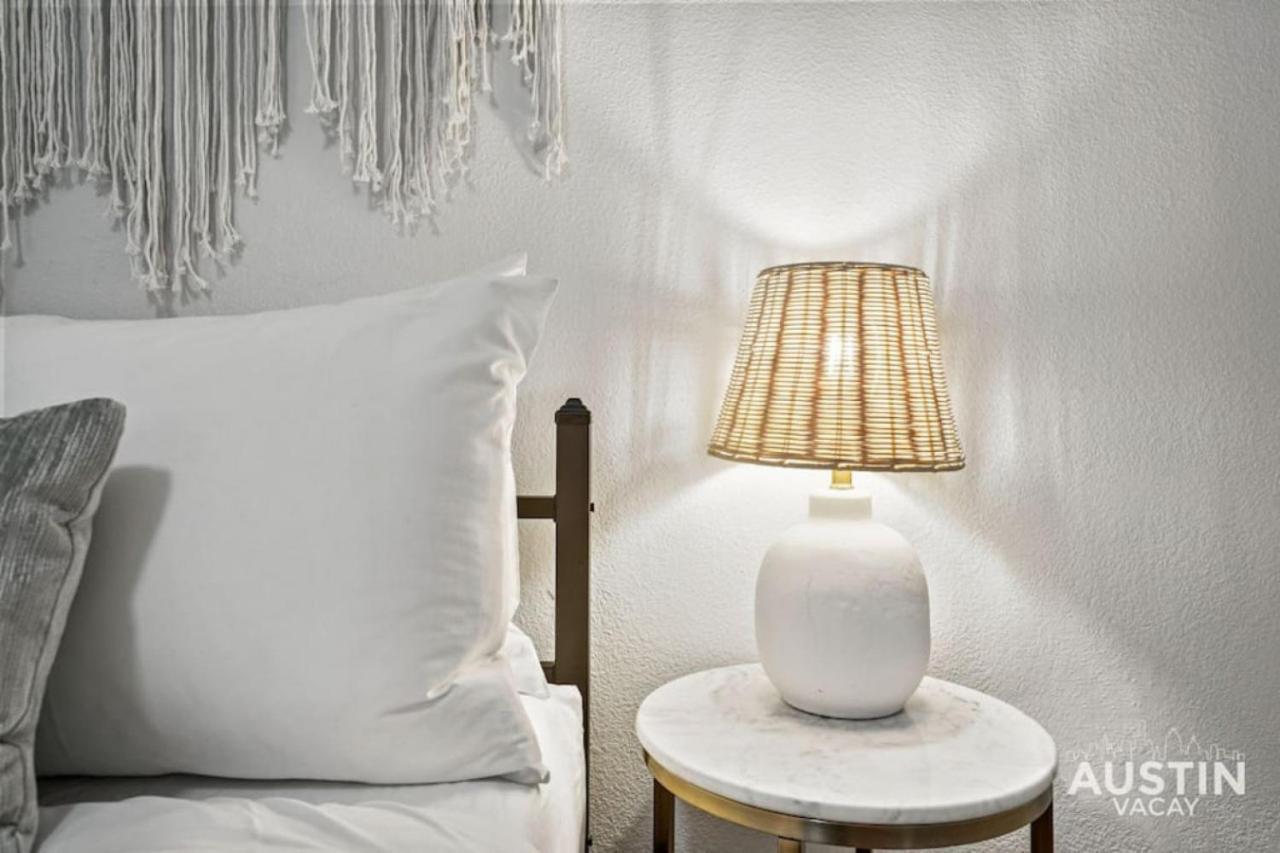 Prime Location Modern Comfort Sleeps Up To 16 * Austin