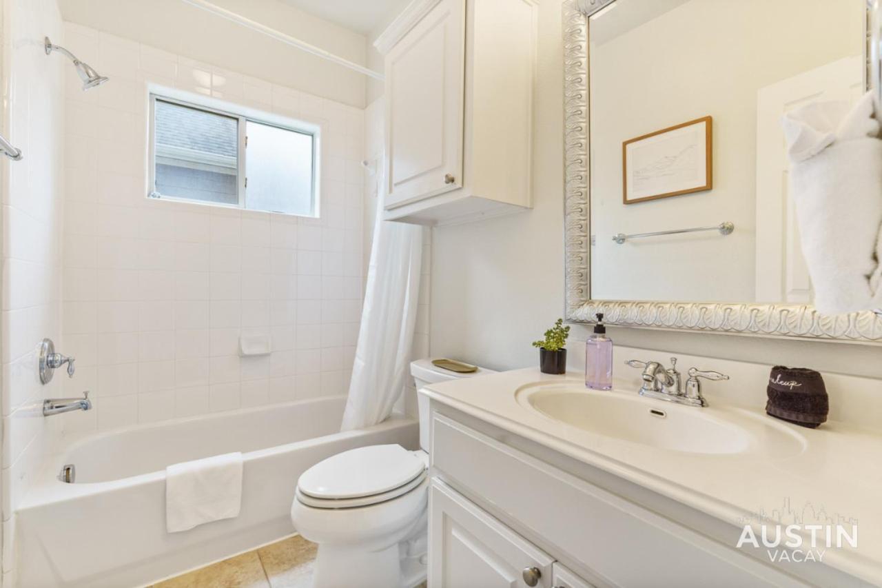 Perfect Location W Free Prkg And Cozy Beds Austin