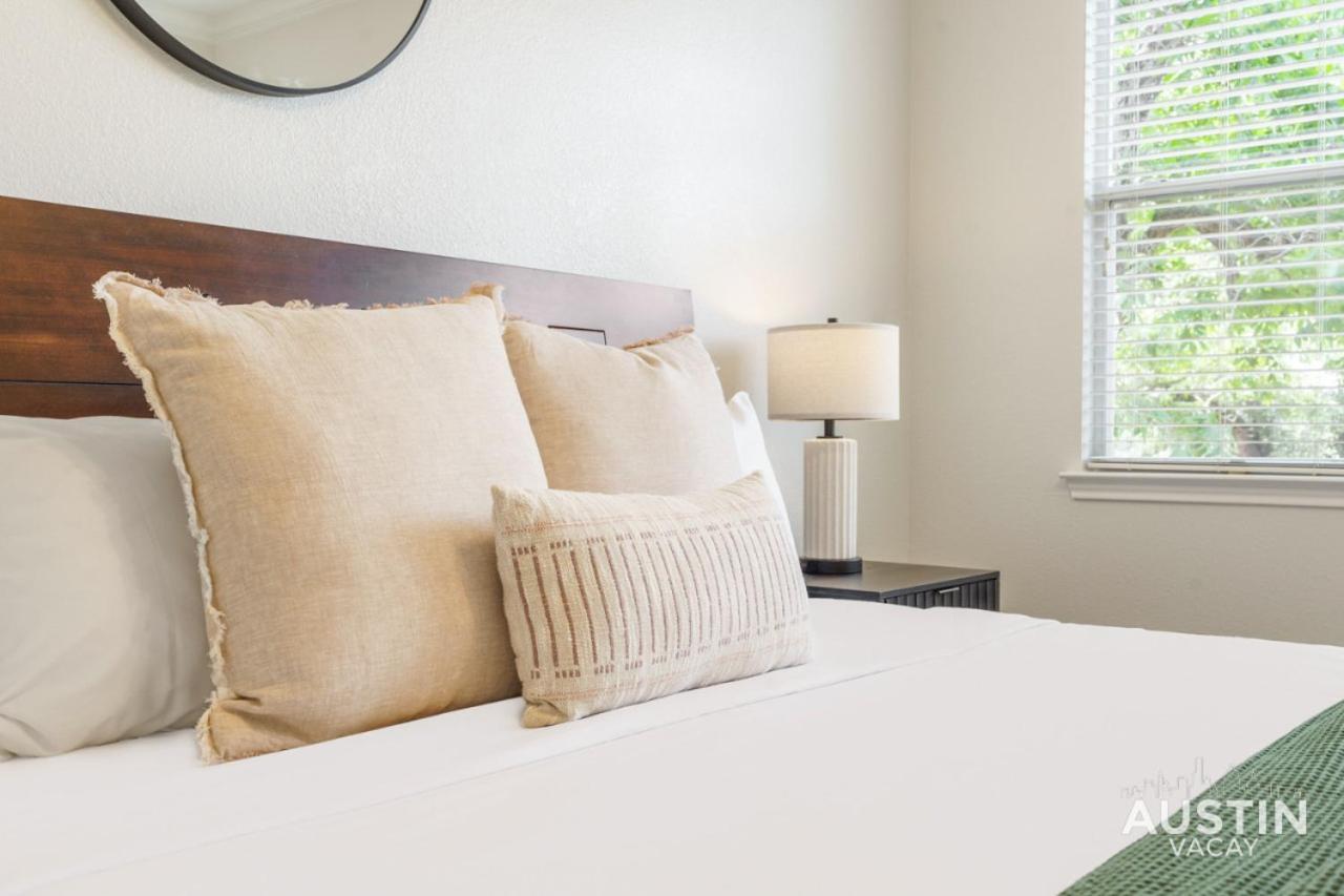 Perfect Location W Free Prkg And Cozy Beds Holiday home