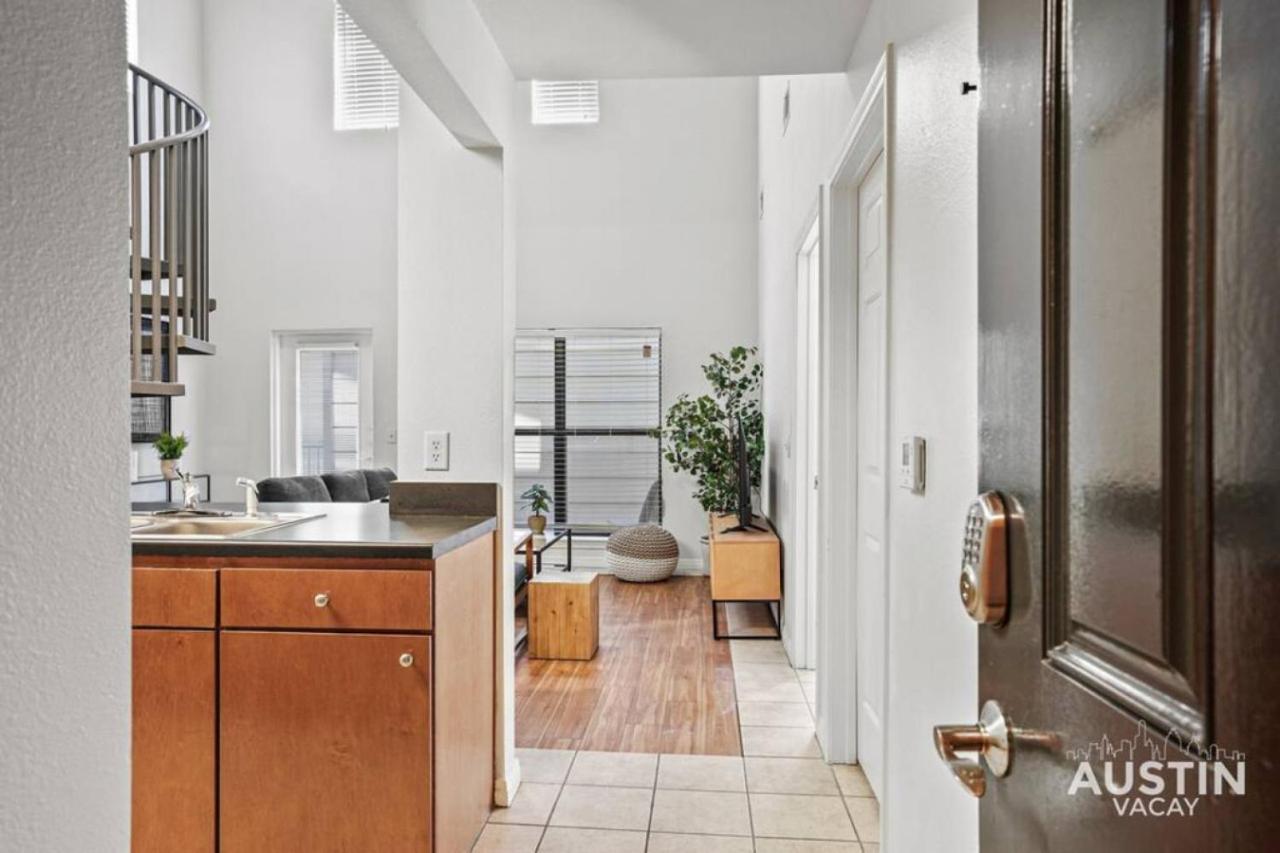 Apartment Prime Location Modern Comfort Sleeps Up To 16