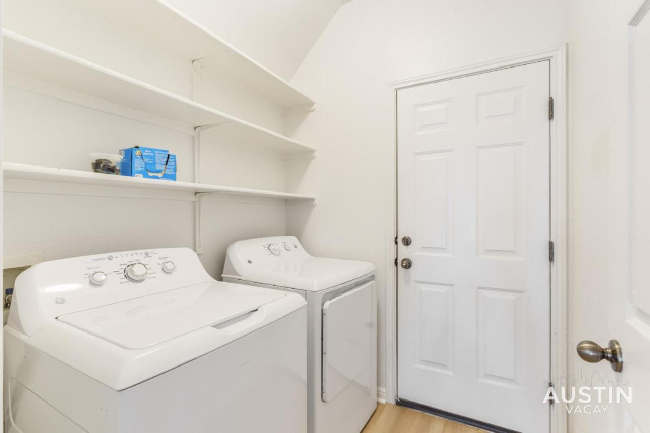Perfect Location W Free Prkg And Cozy Beds Holiday home *